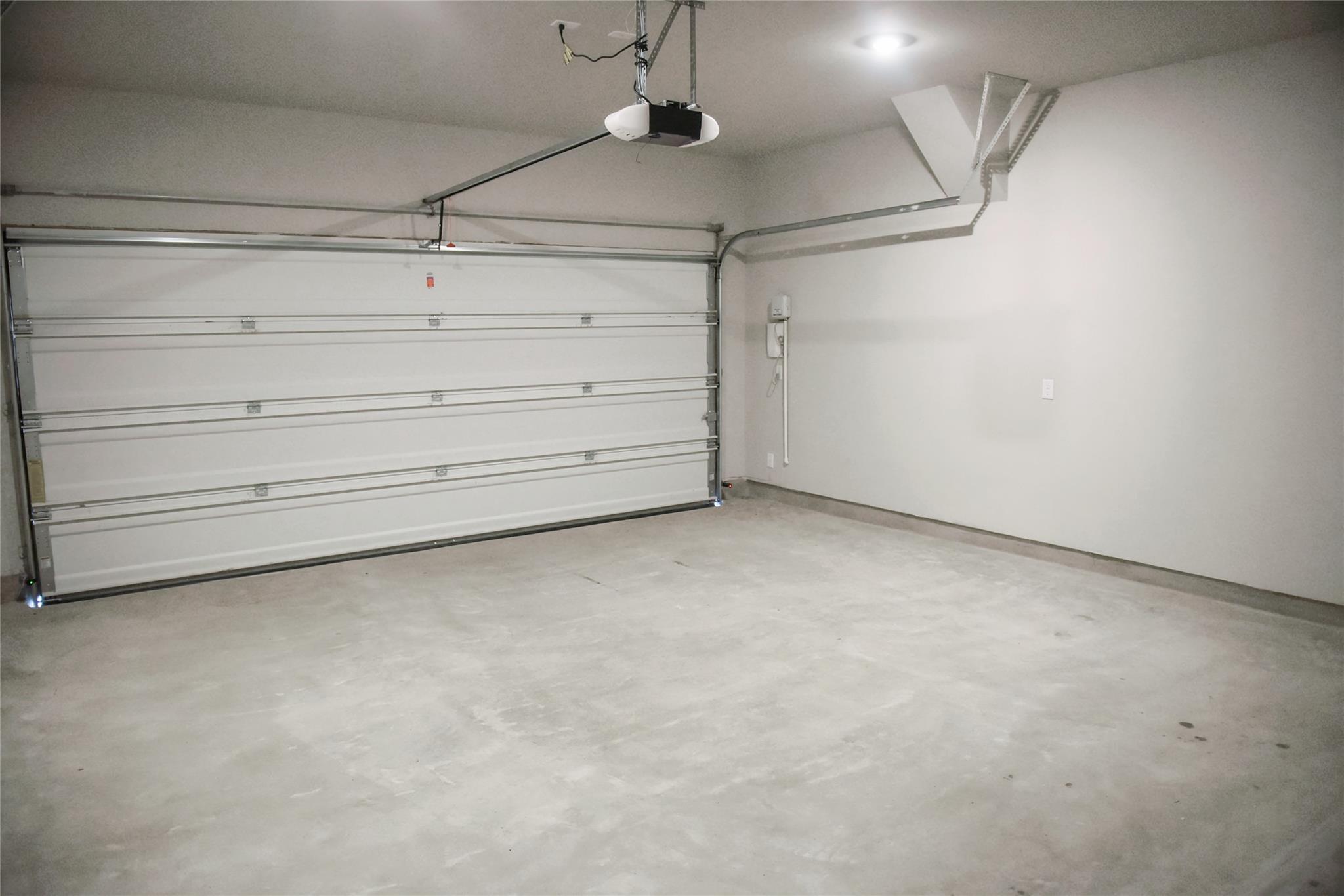 119 Ayres Horn, Cedar Creek, TX 78612