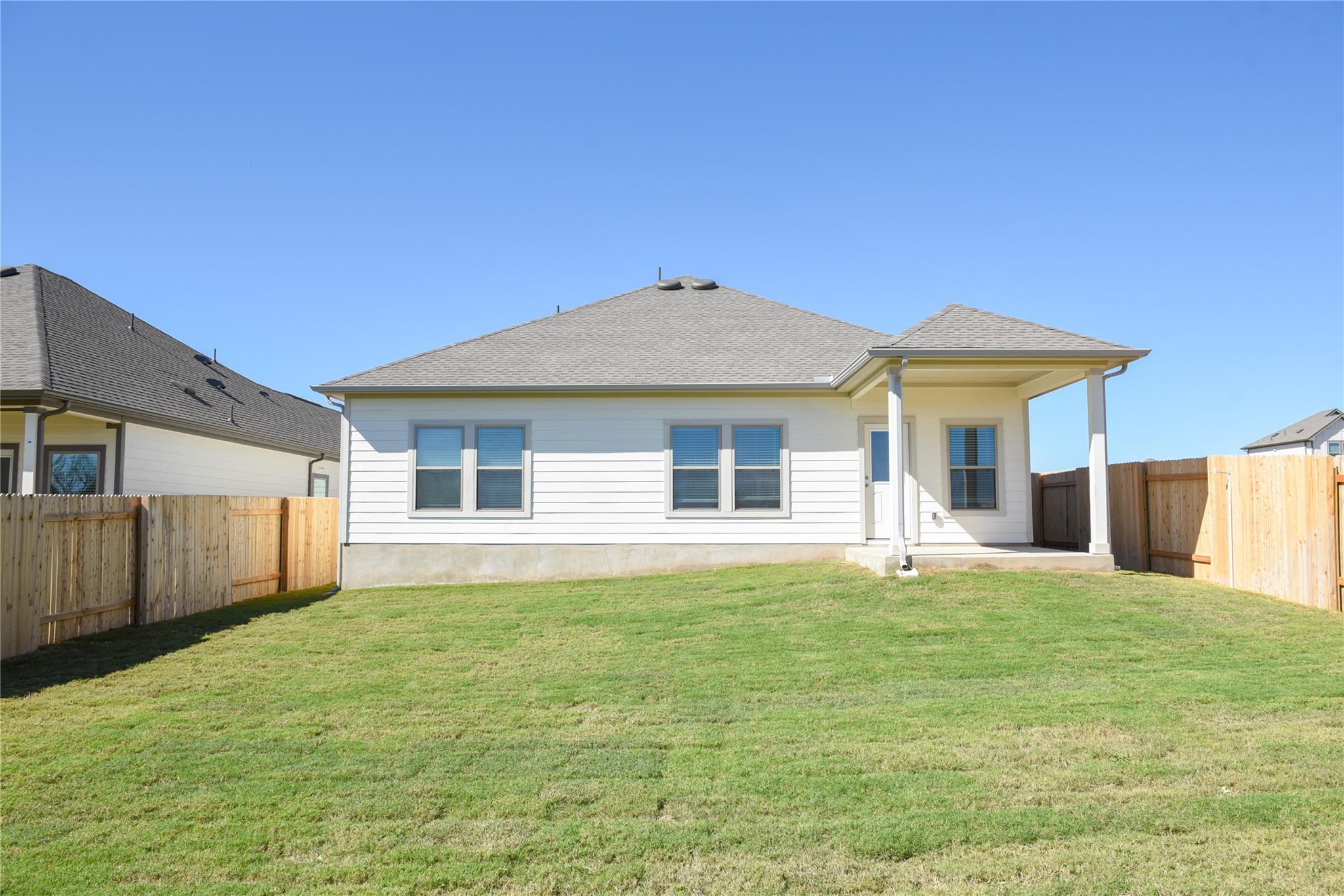119 Ayres Horn, Cedar Creek, TX 78612