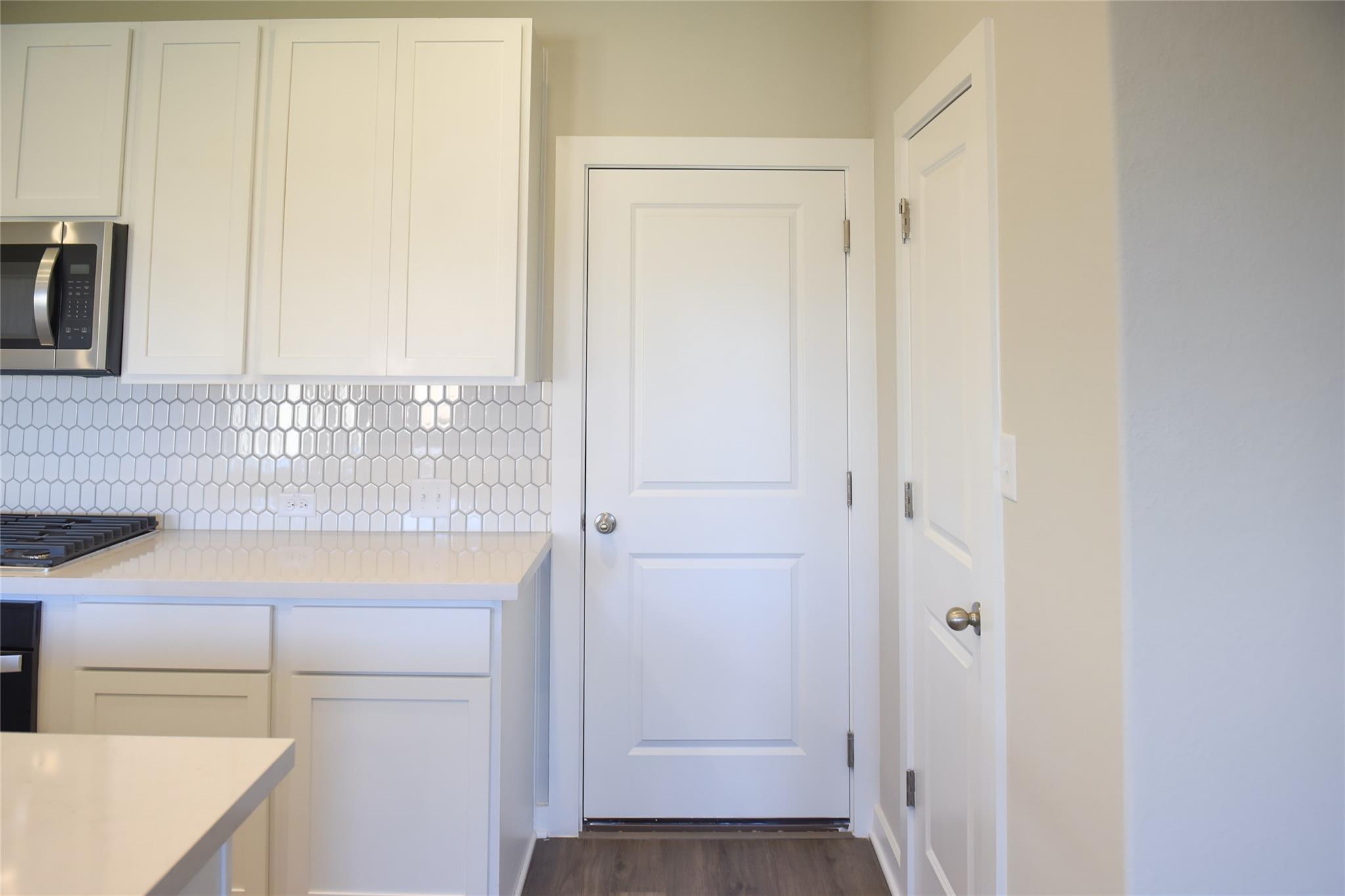 130 Ayres Horn, Cedar Creek, TX 78612