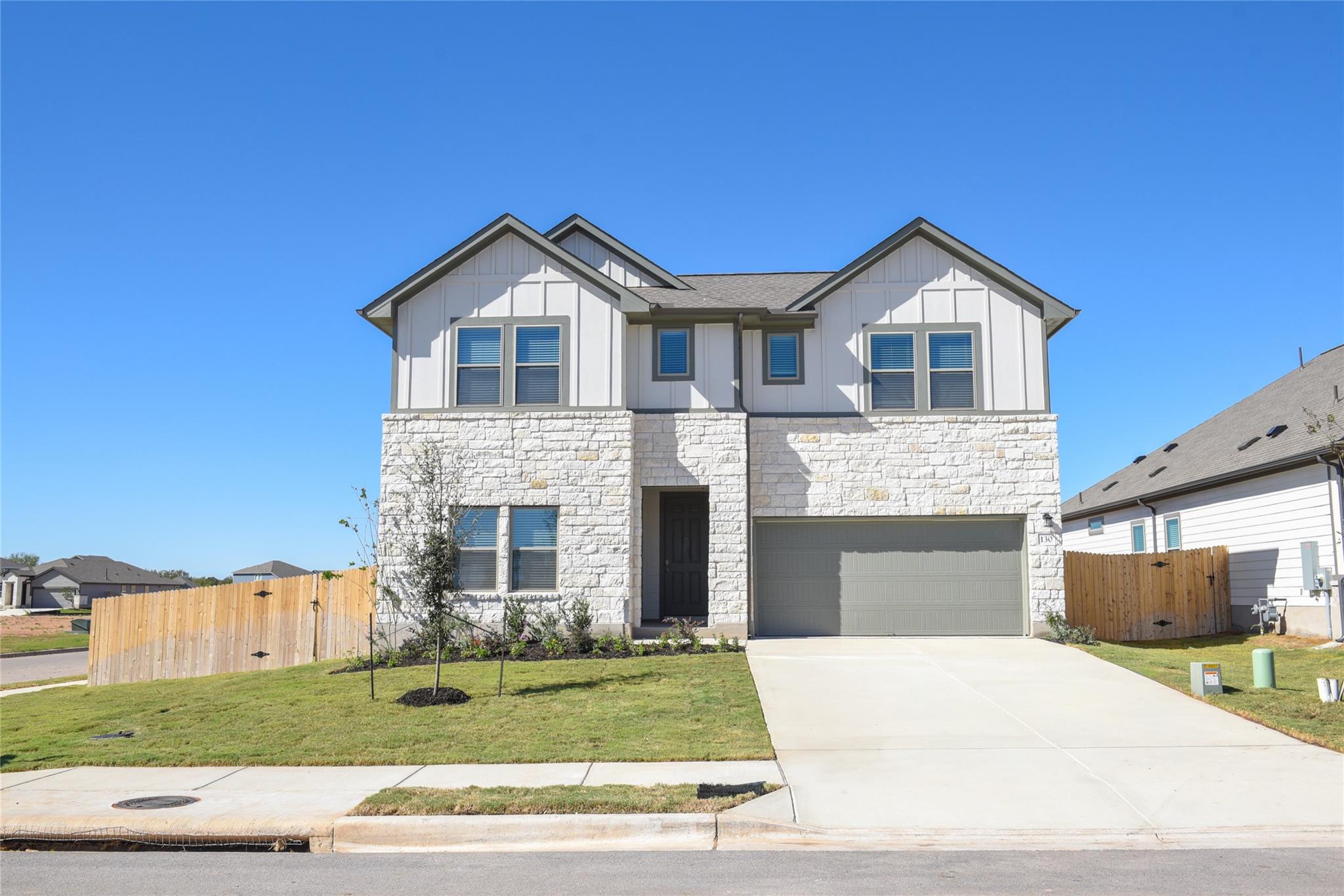 130 Ayres Horn, Cedar Creek, TX 78612