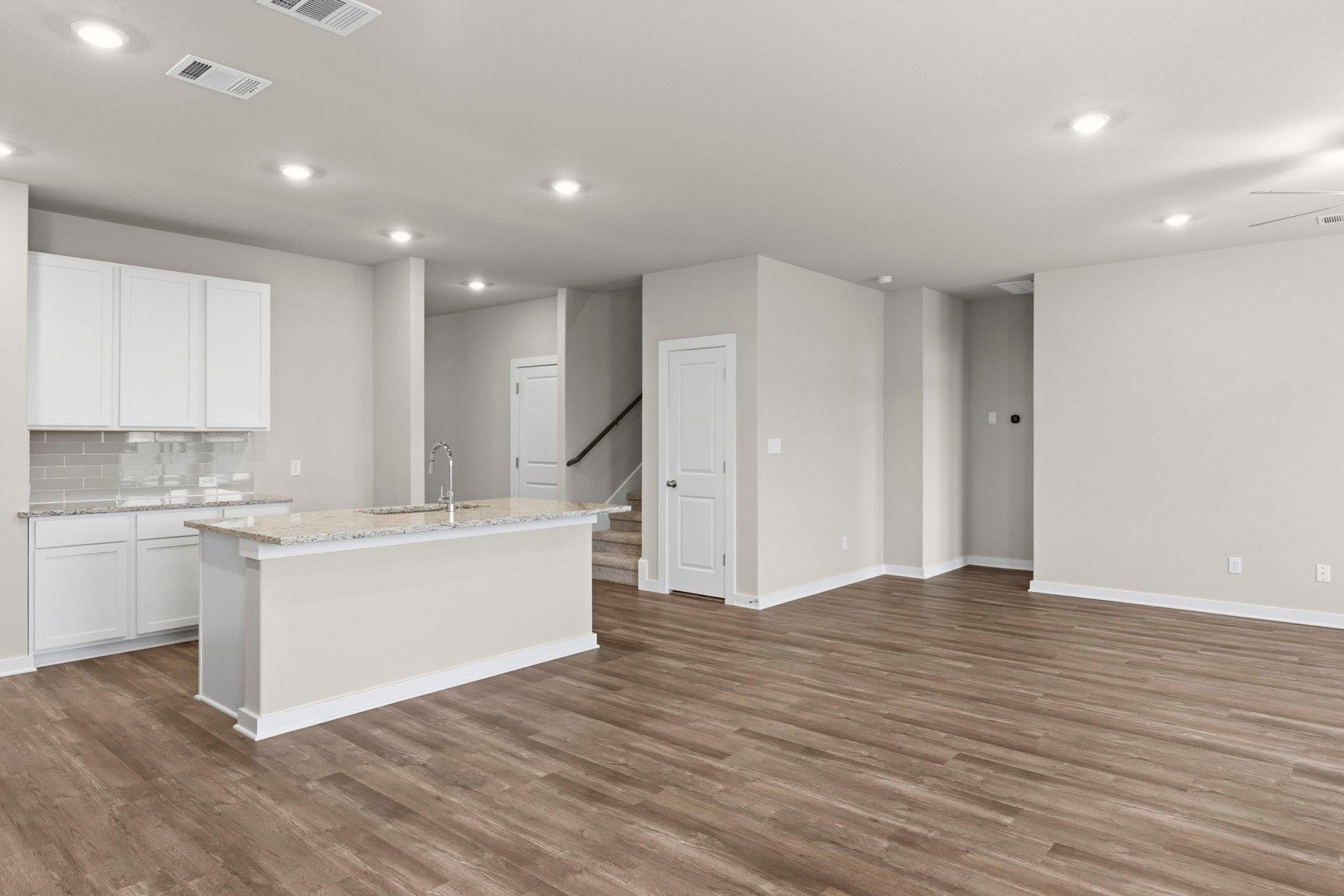 131 Ayres Horn, Cedar Creek, TX 78612