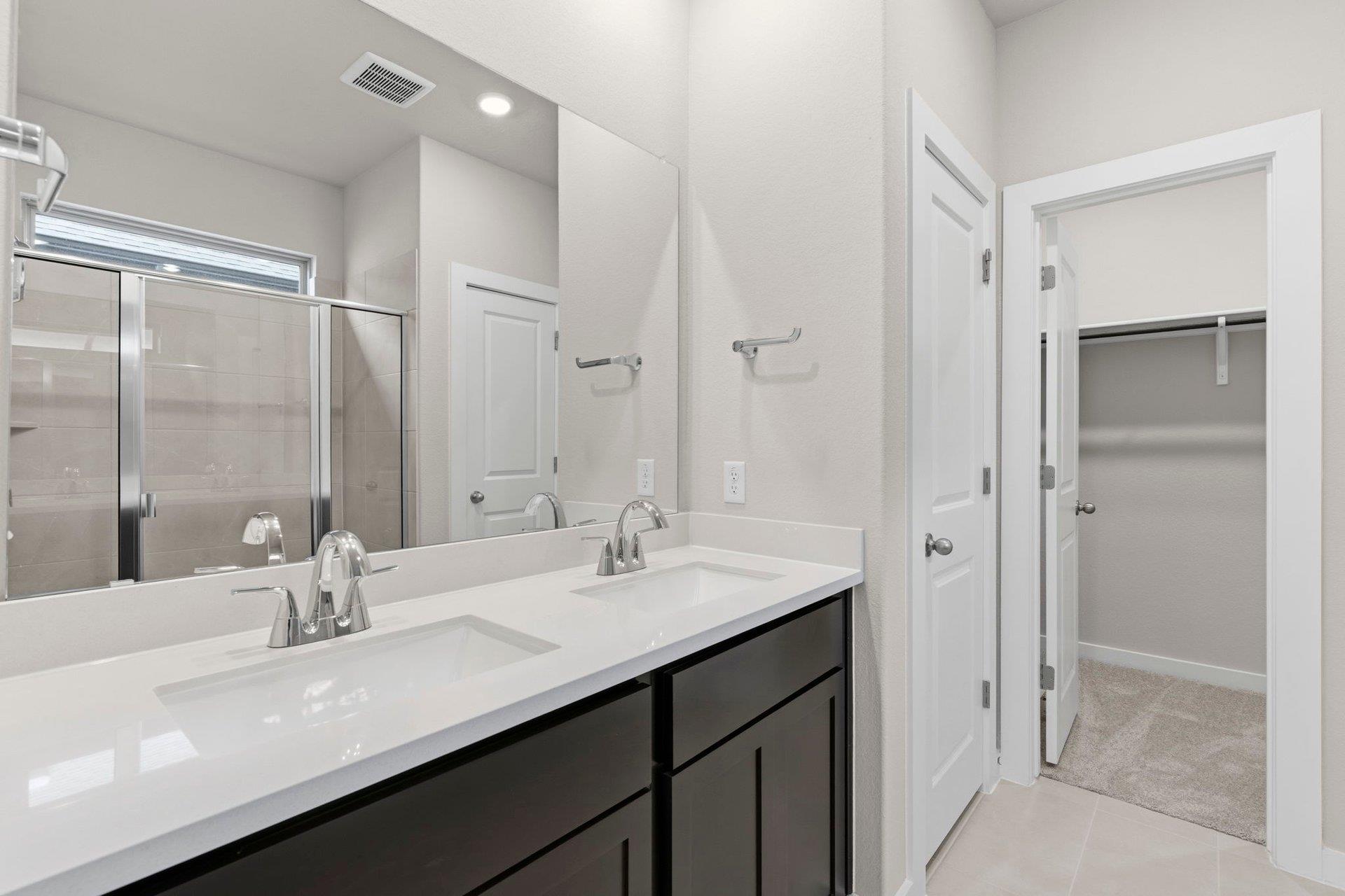 131 Ayres Horn, Cedar Creek, TX 78612