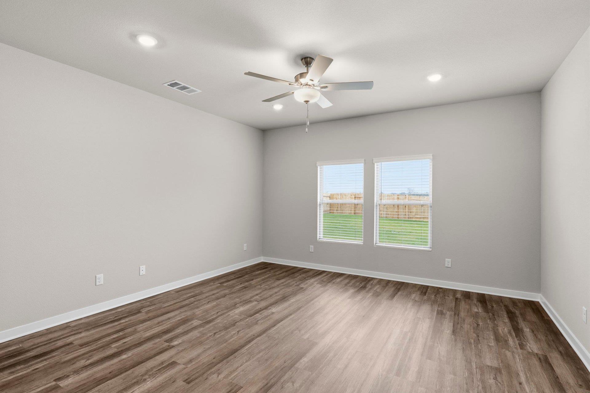 131 Ayres Horn, Cedar Creek, TX 78612