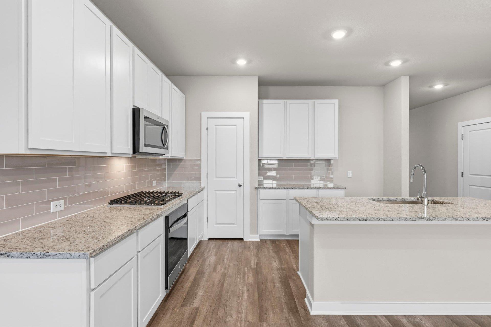 131 Ayres Horn, Cedar Creek, TX 78612