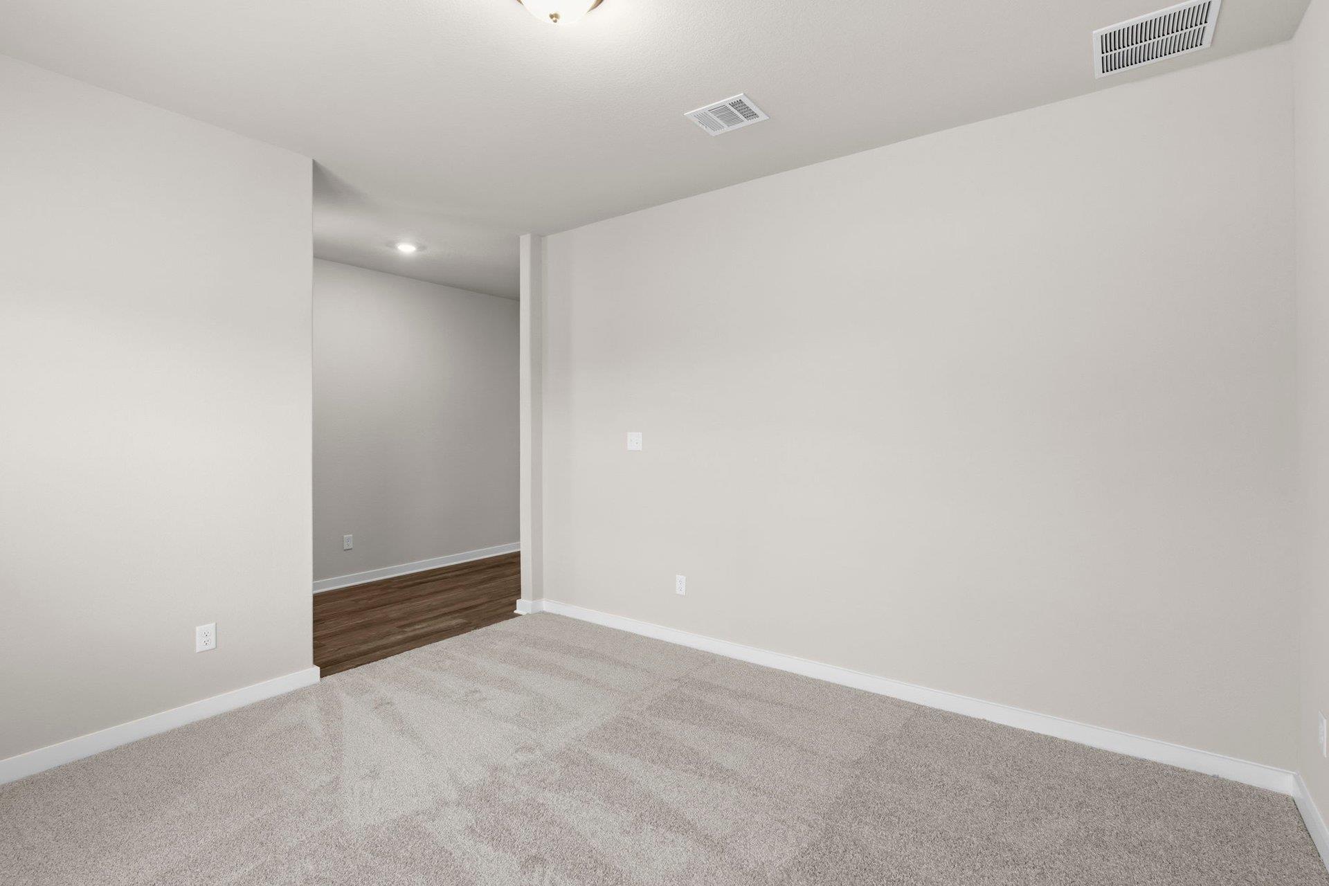 131 Ayres Horn, Cedar Creek, TX 78612