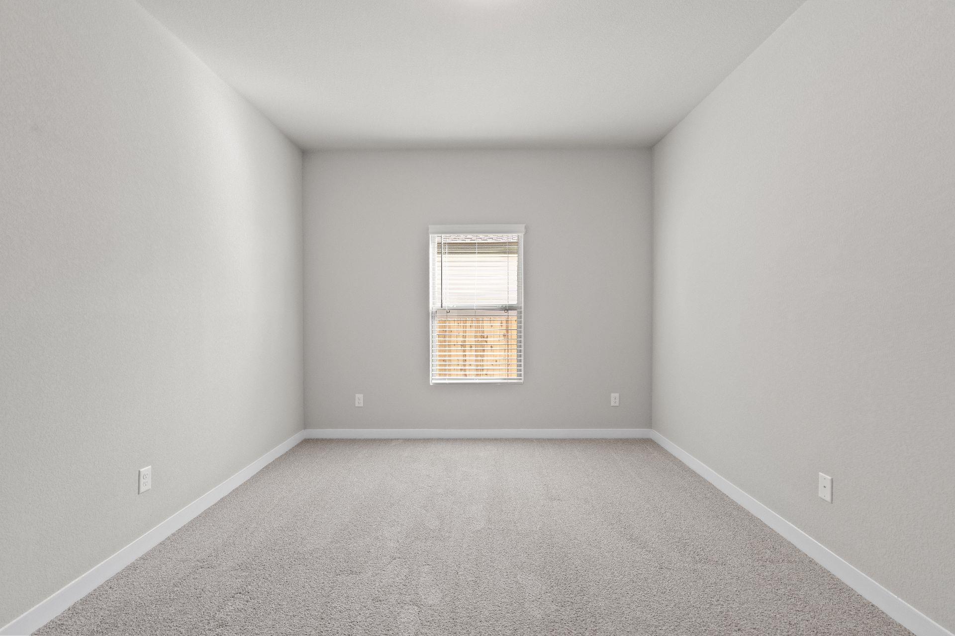 136 Ayres Horn, Cedar Creek, TX 78612