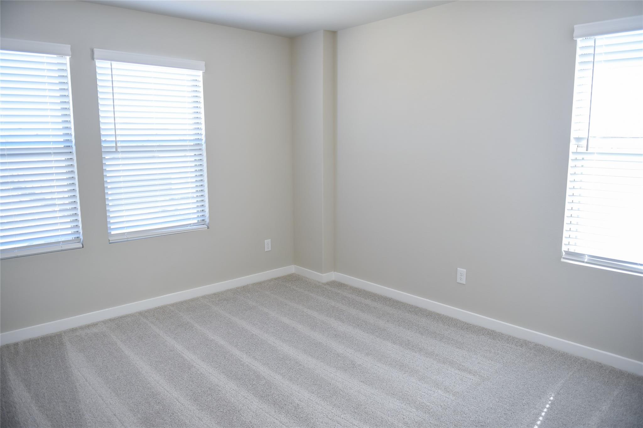 142 Ayres Horn, Cedar Creek, TX 78612