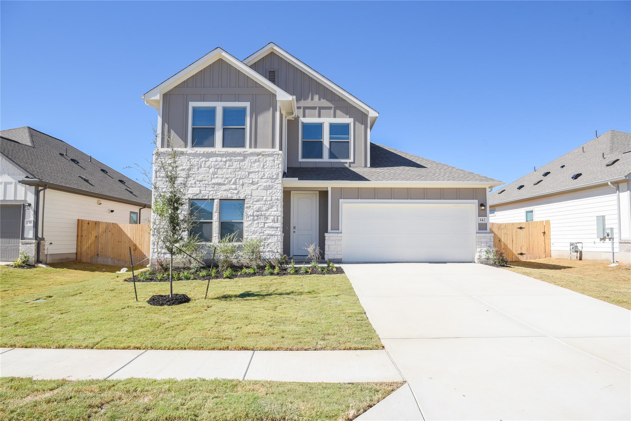 142 Ayres Horn, Cedar Creek, TX 78612