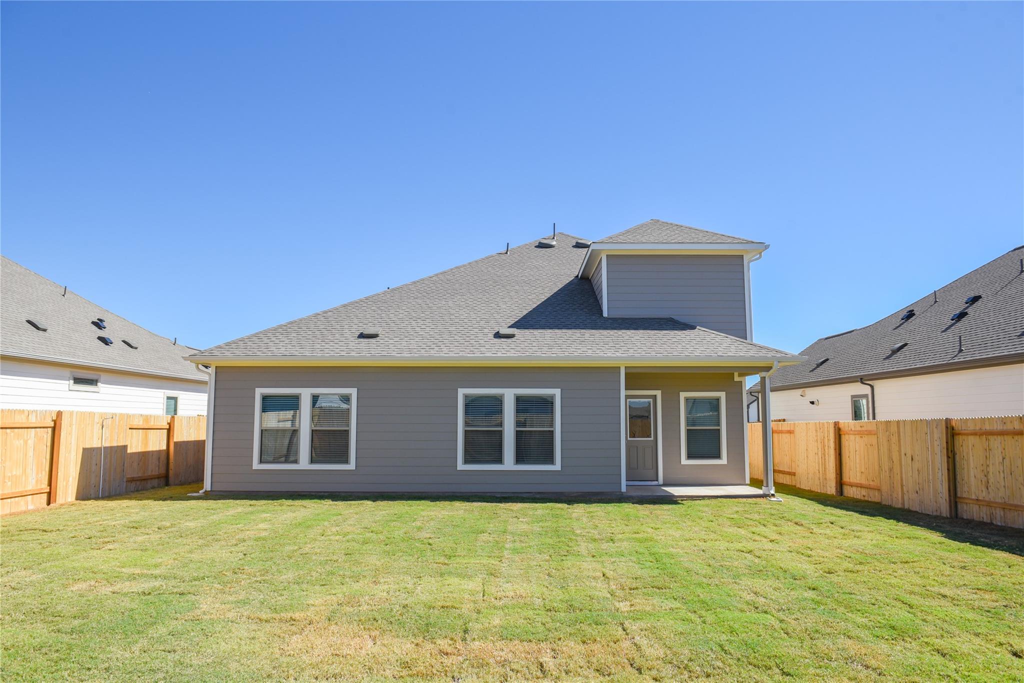 142 Ayres Horn, Cedar Creek, TX 78612