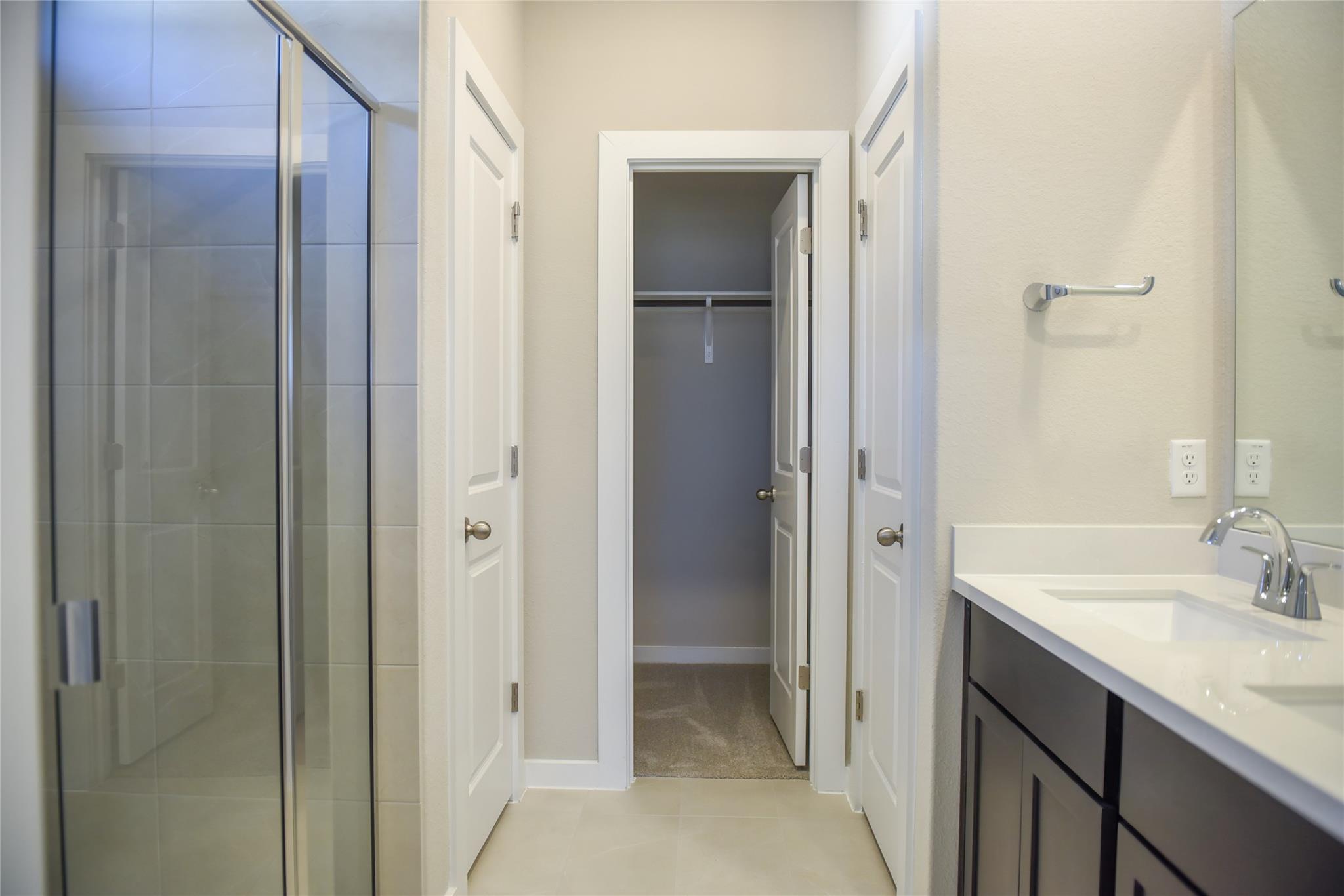 142 Ayres Horn, Cedar Creek, TX 78612