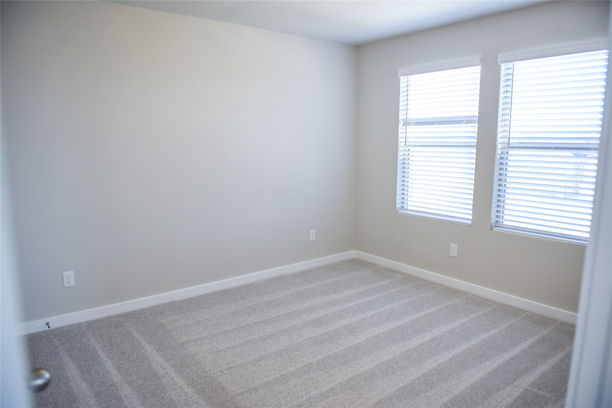 142 Ayres Horn, Cedar Creek, TX 78612