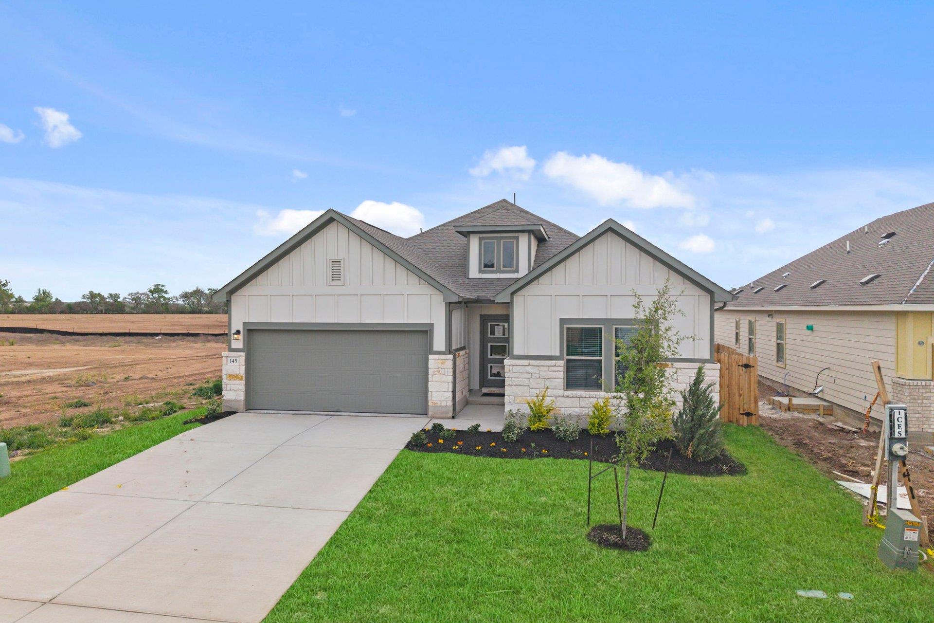 145 Ayres Horn, Cedar Creek, TX 78612