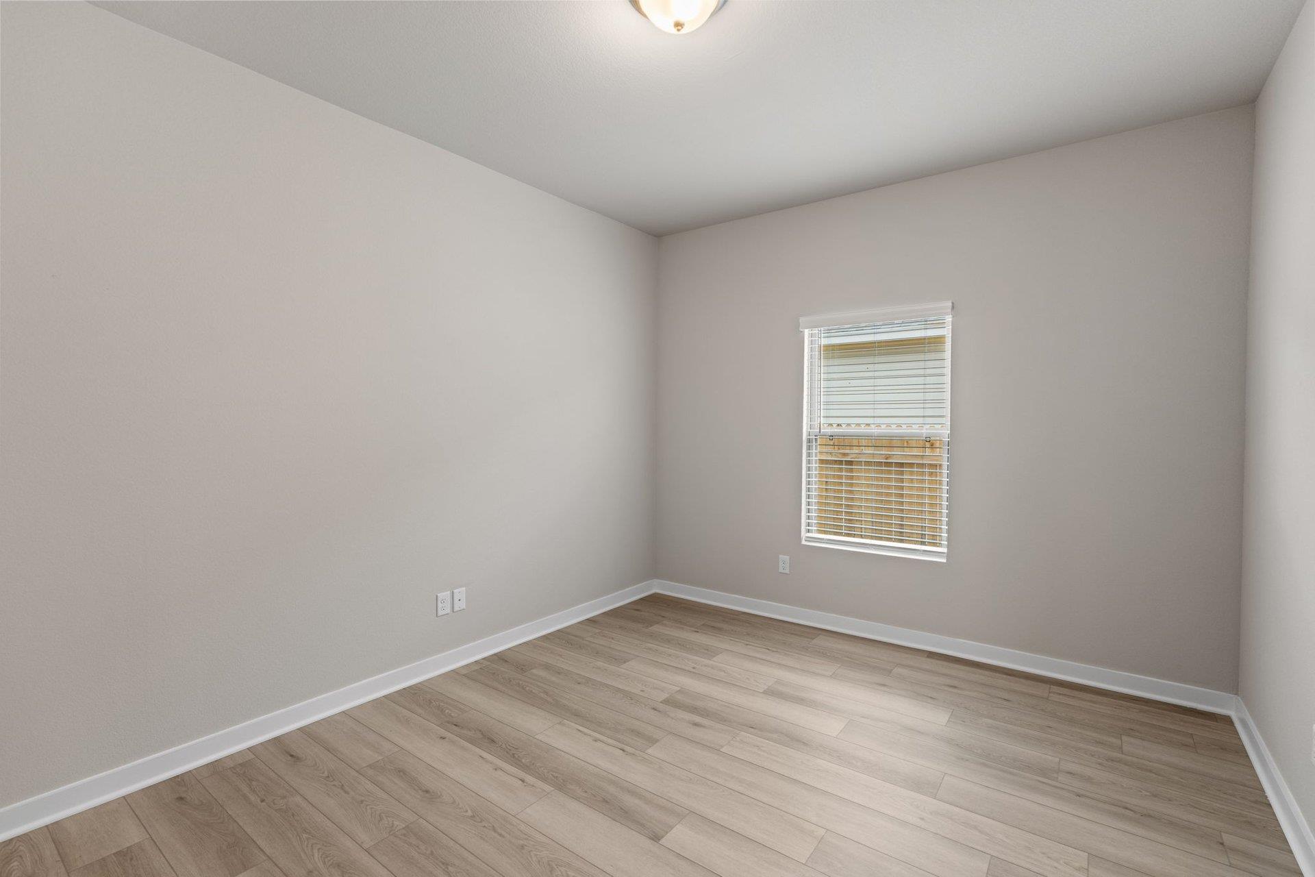 145 Ayres Horn, Cedar Creek, TX 78612