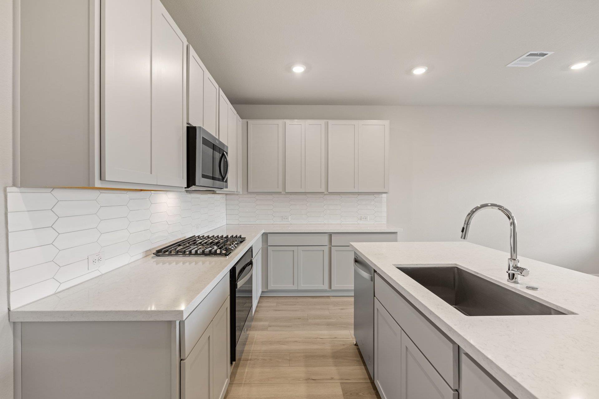 145 Ayres Horn, Cedar Creek, TX 78612