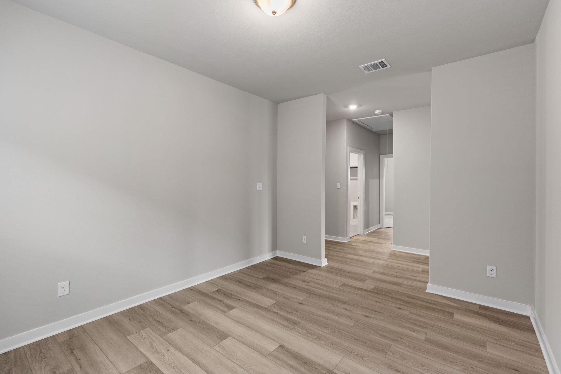 145 Ayres Horn, Cedar Creek, TX 78612