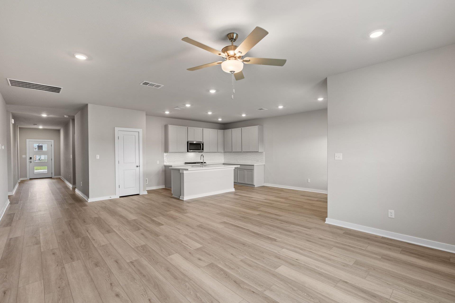 145 Ayres Horn, Cedar Creek, TX 78612