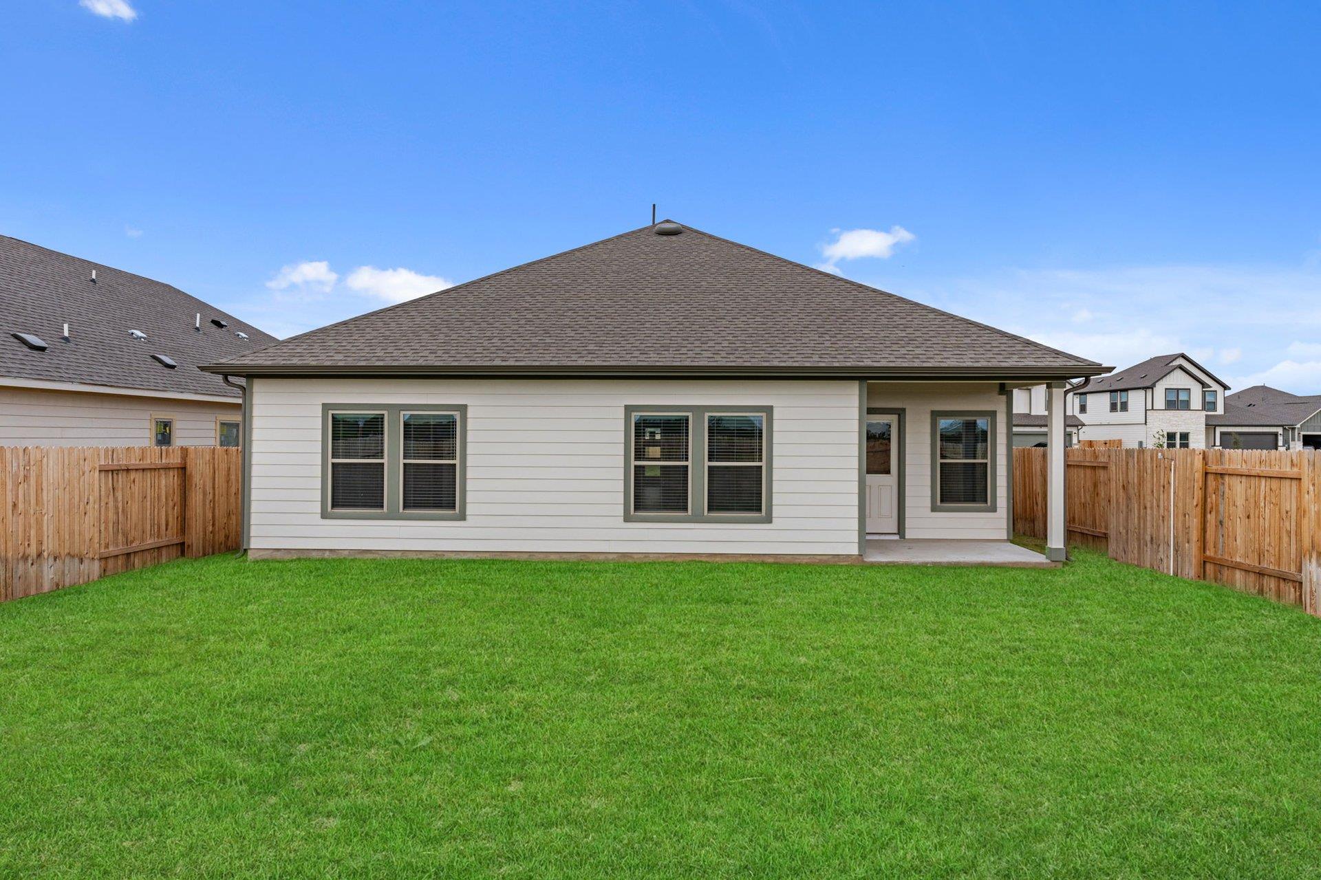 145 Ayres Horn, Cedar Creek, TX 78612