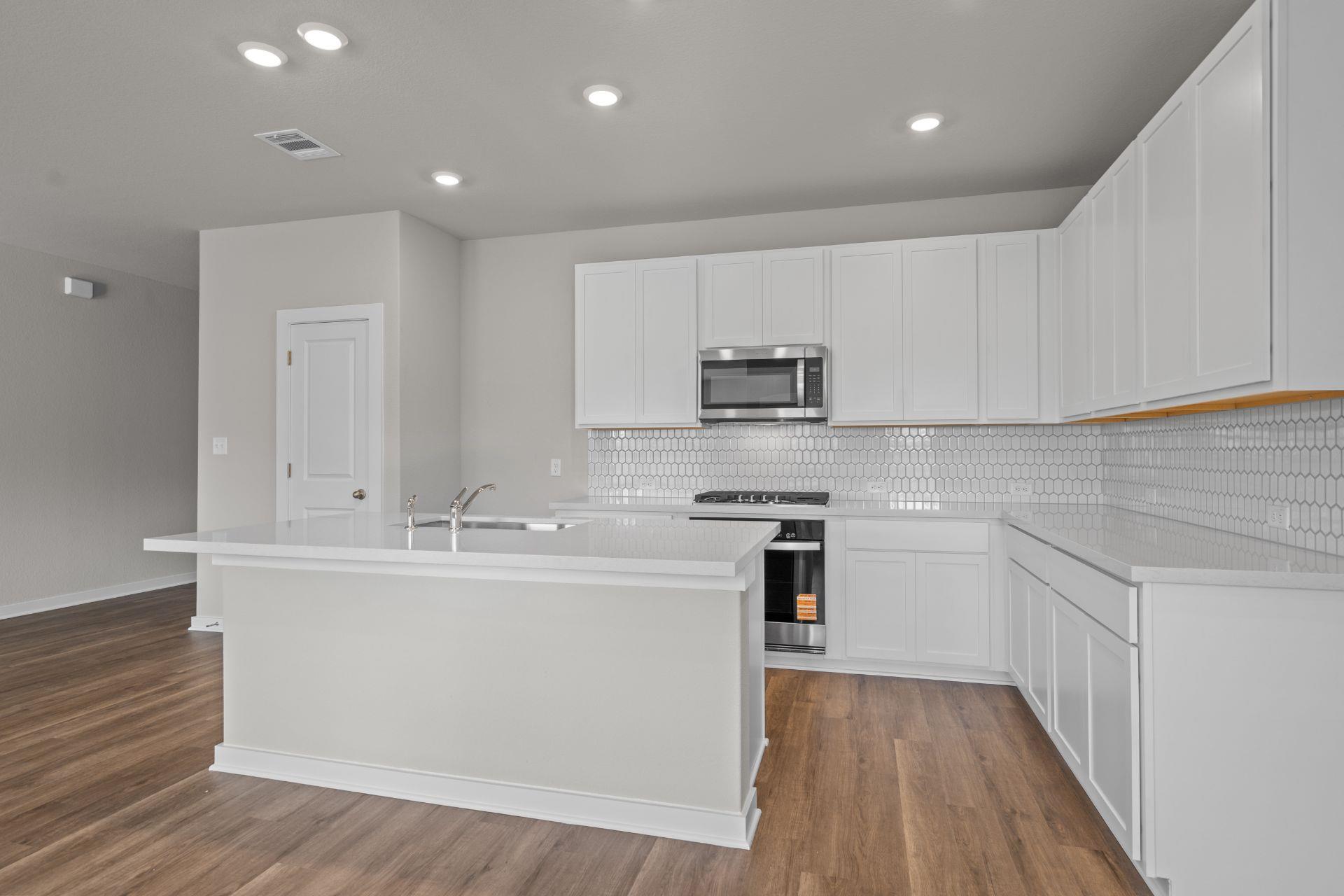 162 Ayres Horn, Cedar Creek, TX 78612