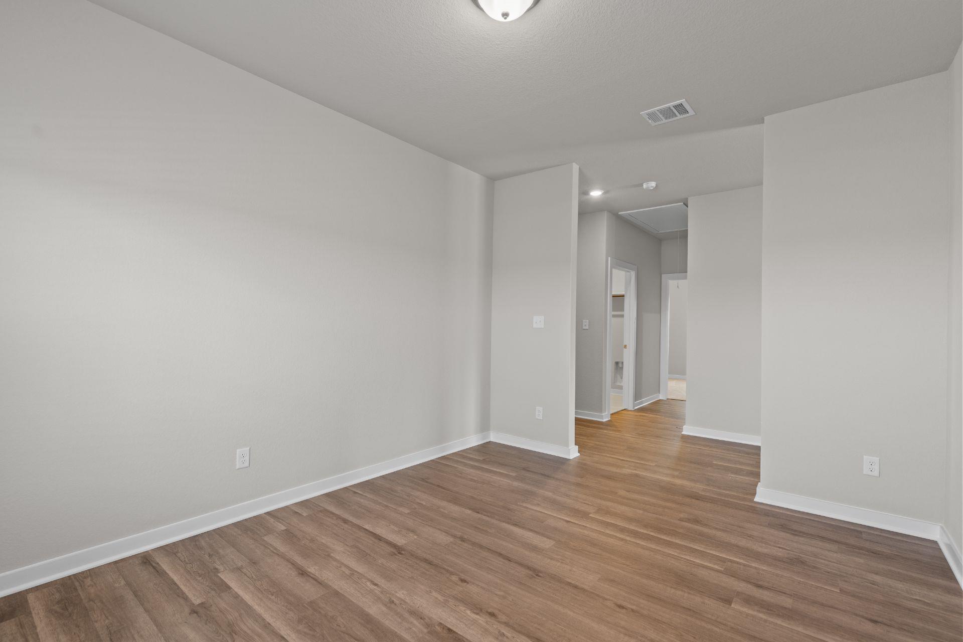 162 Ayres Horn, Cedar Creek, TX 78612