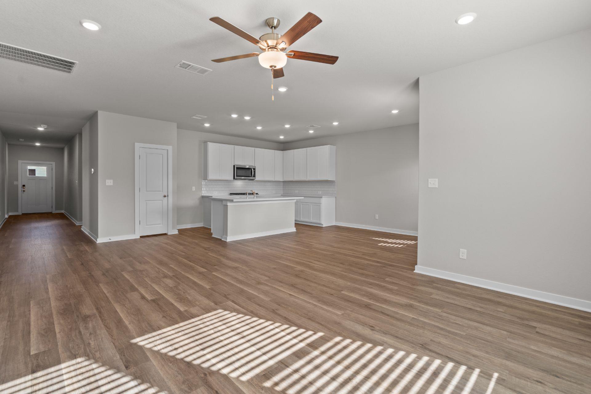 162 Ayres Horn, Cedar Creek, TX 78612