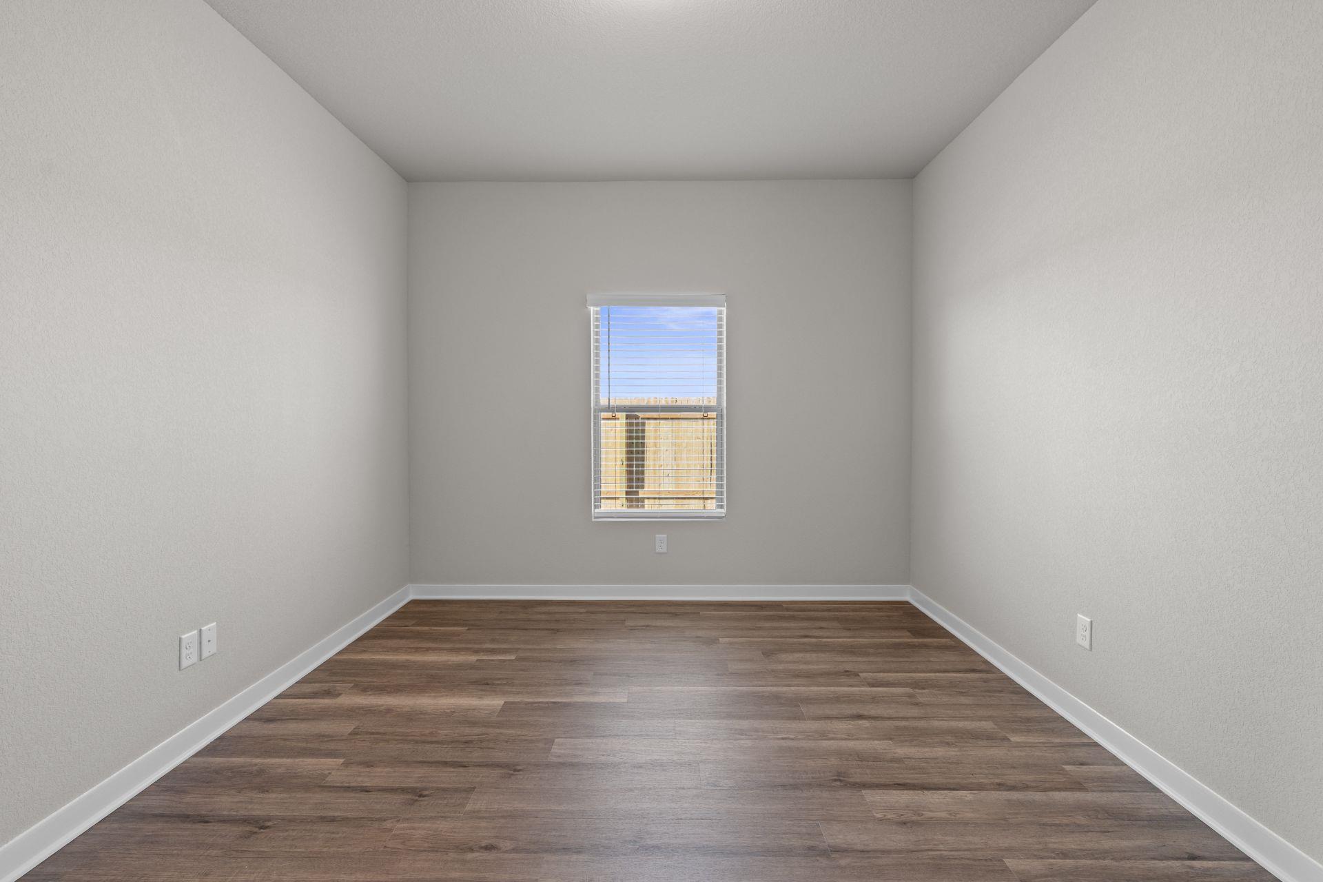 162 Ayres Horn, Cedar Creek, TX 78612