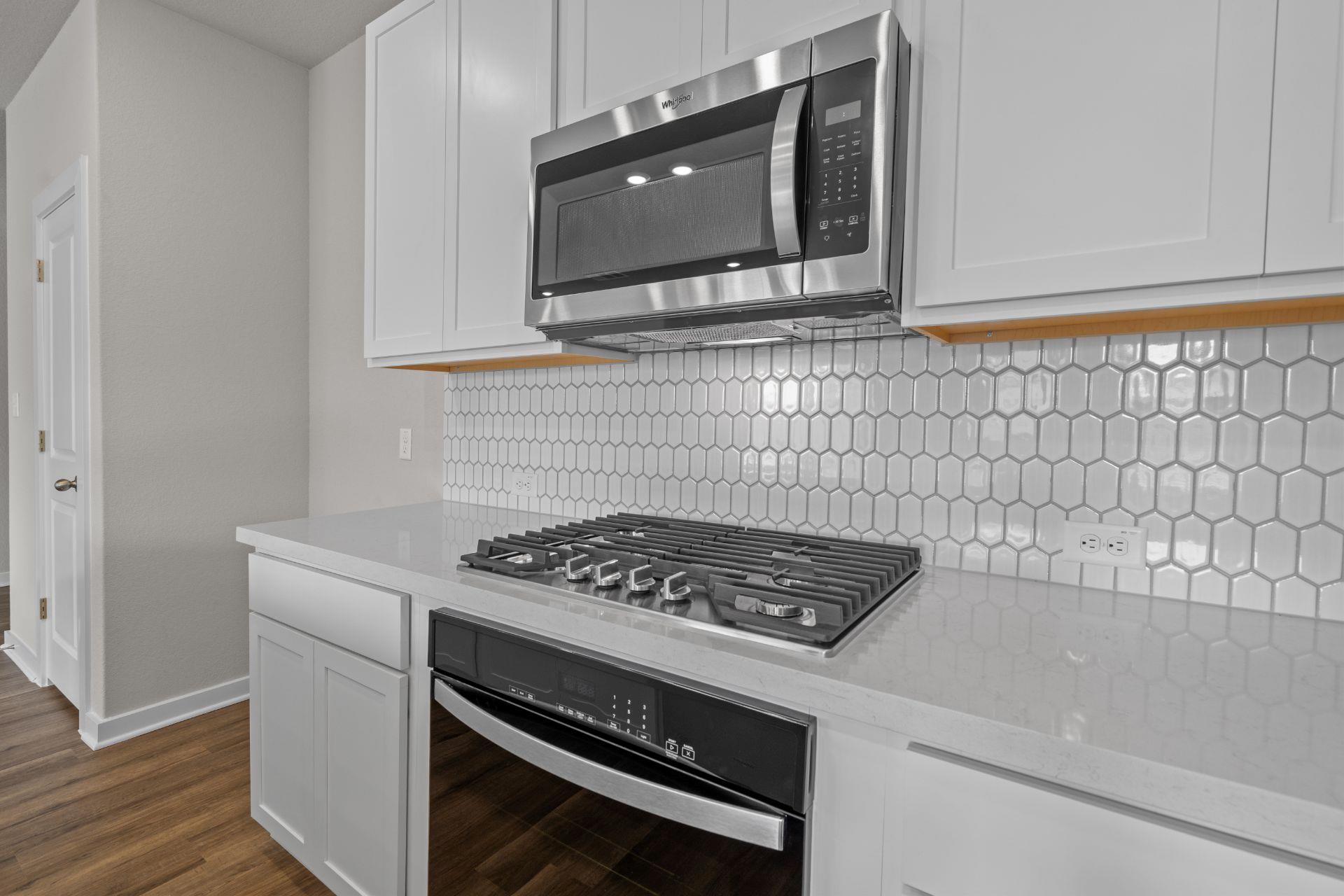 162 Ayres Horn, Cedar Creek, TX 78612