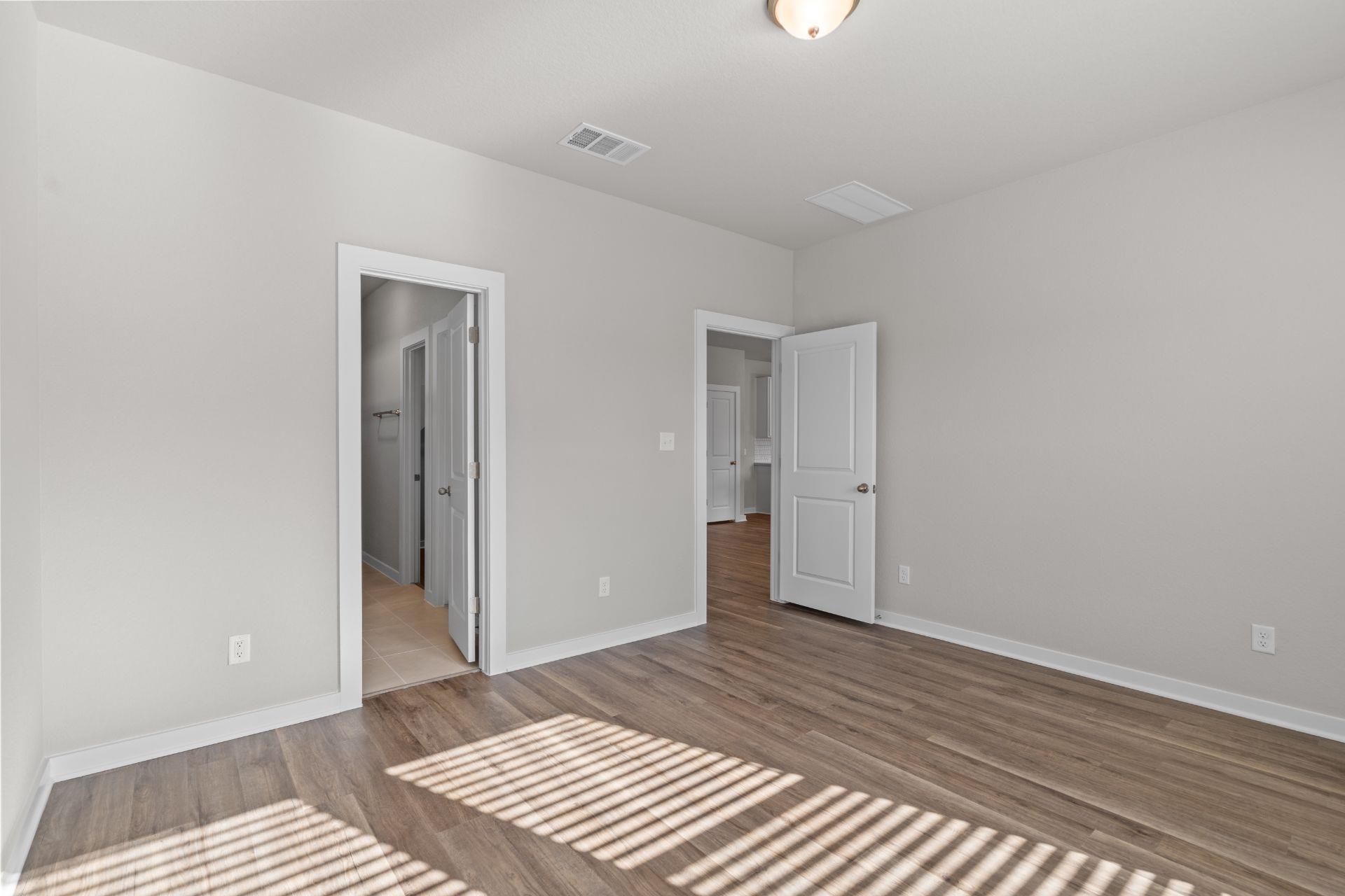 162 Ayres Horn, Cedar Creek, TX 78612