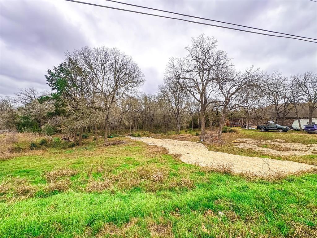 115 Deep Woods Ct, Cedar Creek, TX 78612