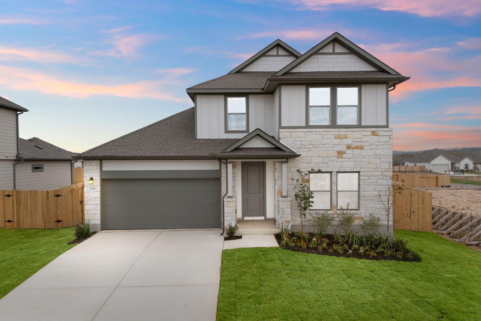 239 Red Tail Hawk Ln, Cedar Creek, TX 78612