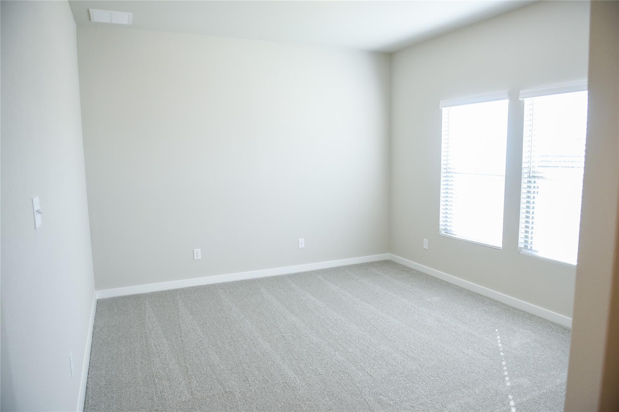 239 Red Tail Hawk Ln, Cedar Creek, TX 78612