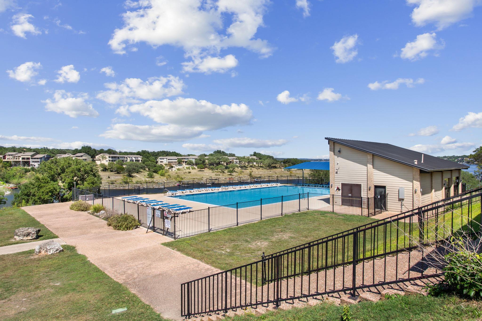 18682 Champions Cir, Lago Vista, TX 78645