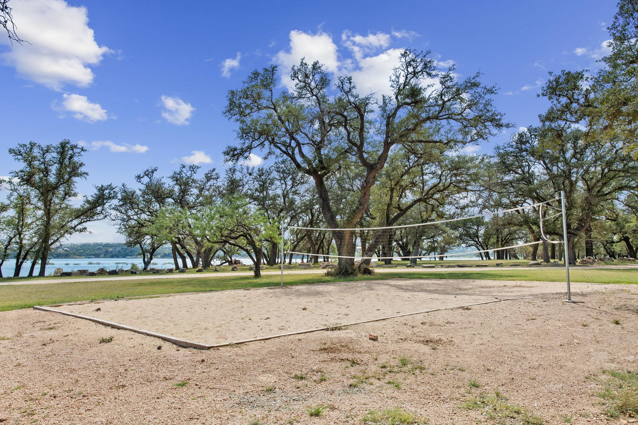 18682 Champions Cir, Lago Vista, TX 78645