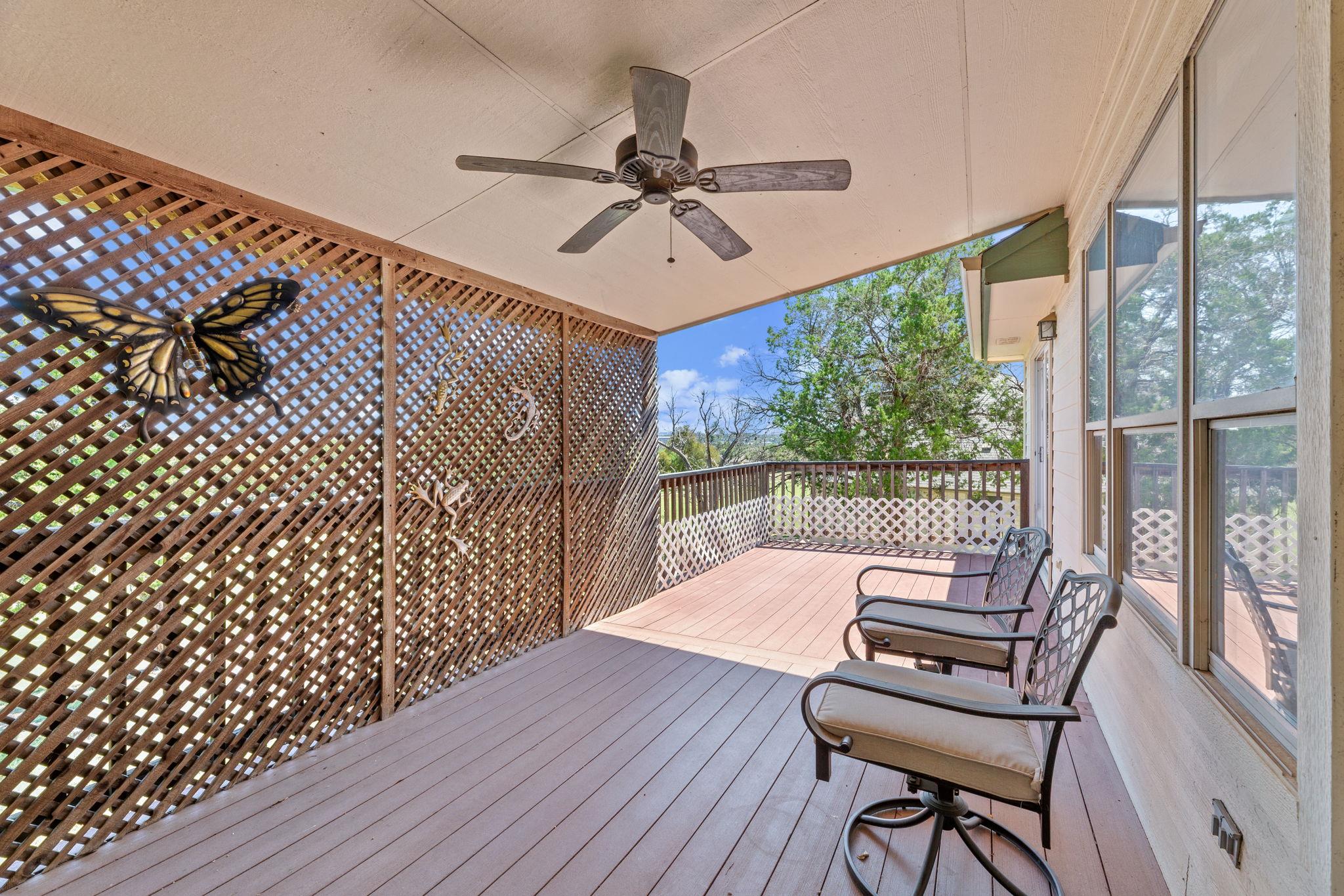 18682 Champions Cir, Lago Vista, TX 78645