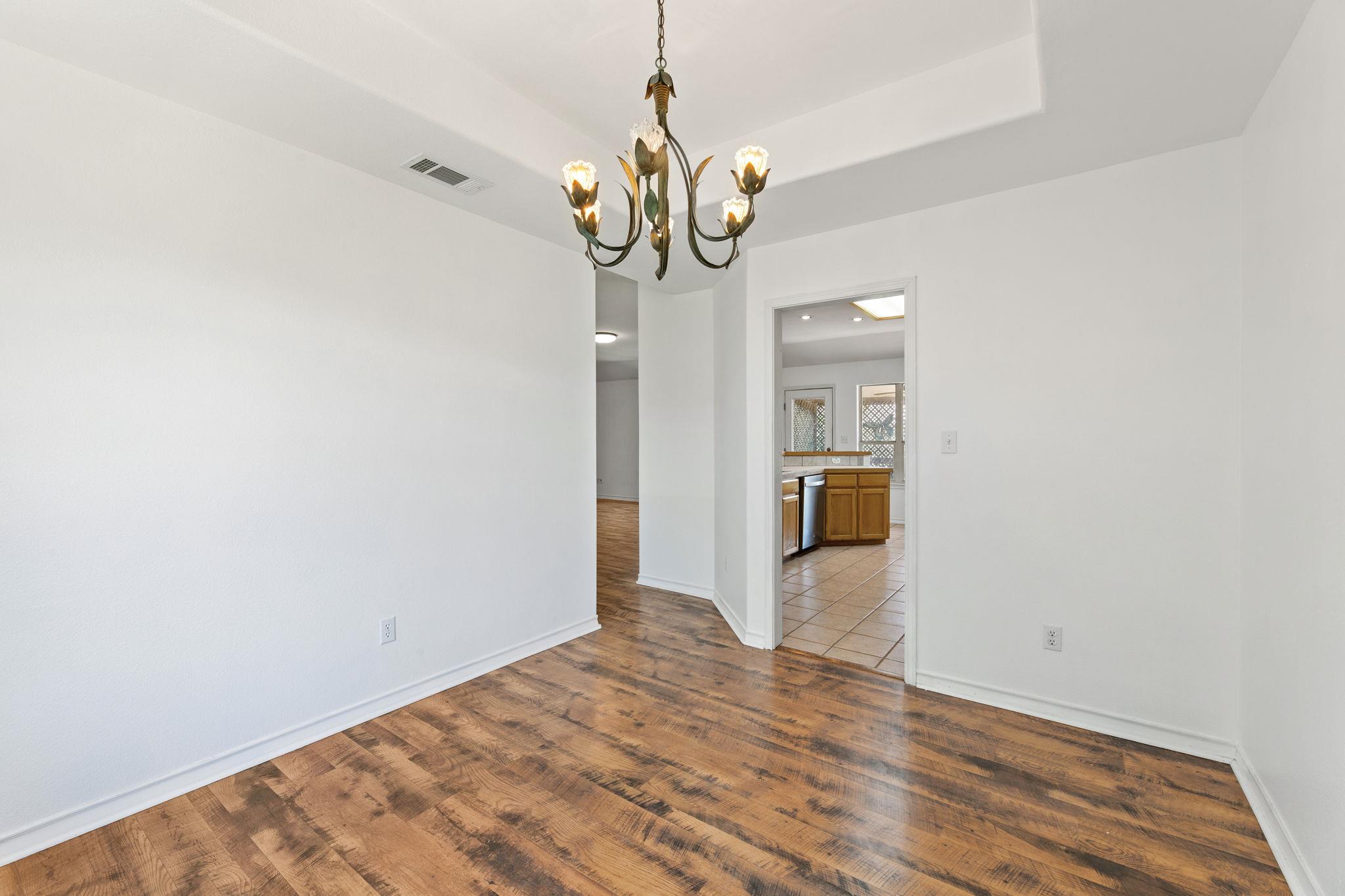 18682 Champions Cir, Lago Vista, TX 78645