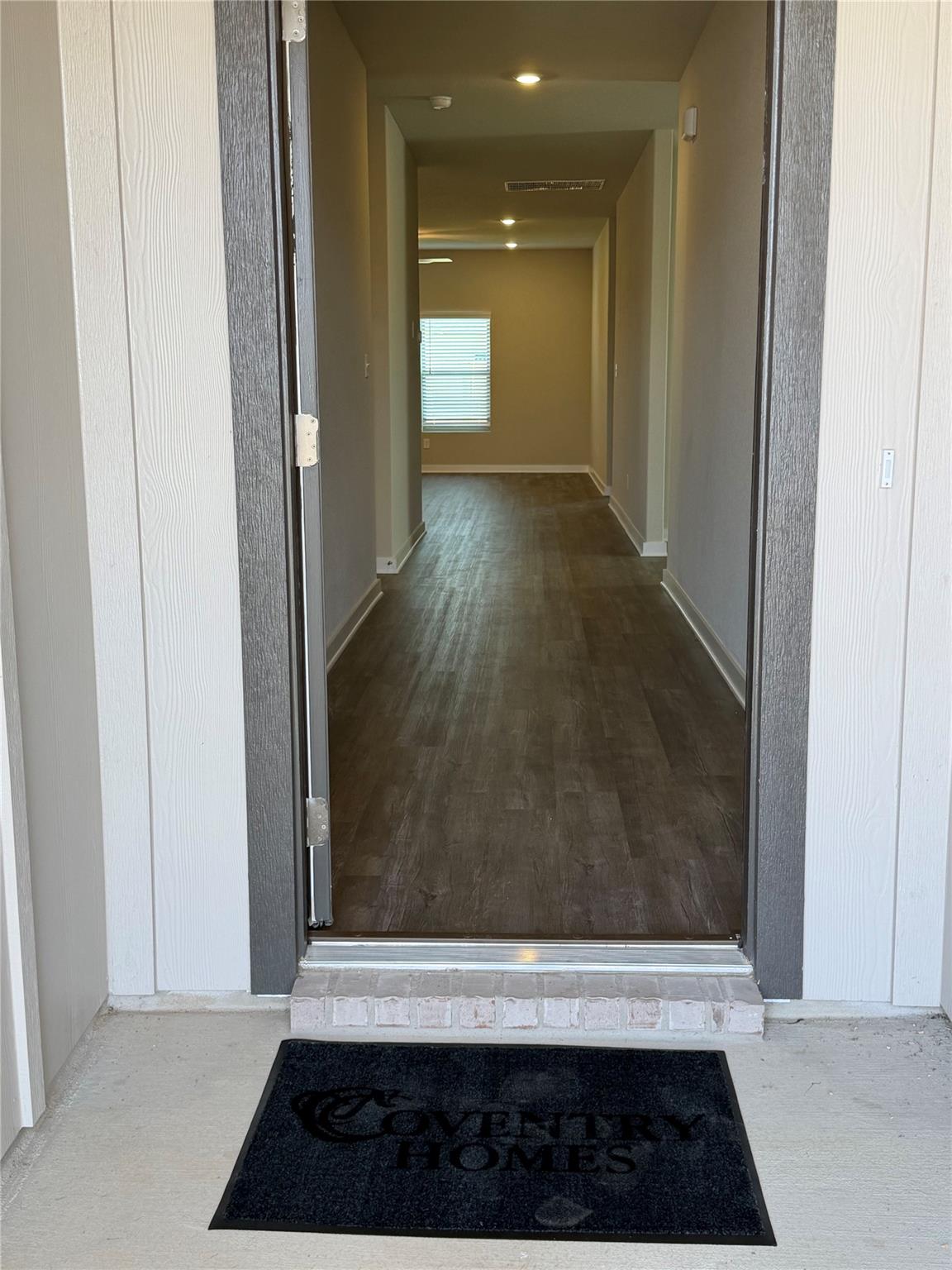 245 Red Tail Hawk Ln, Cedar Creek, TX 78612