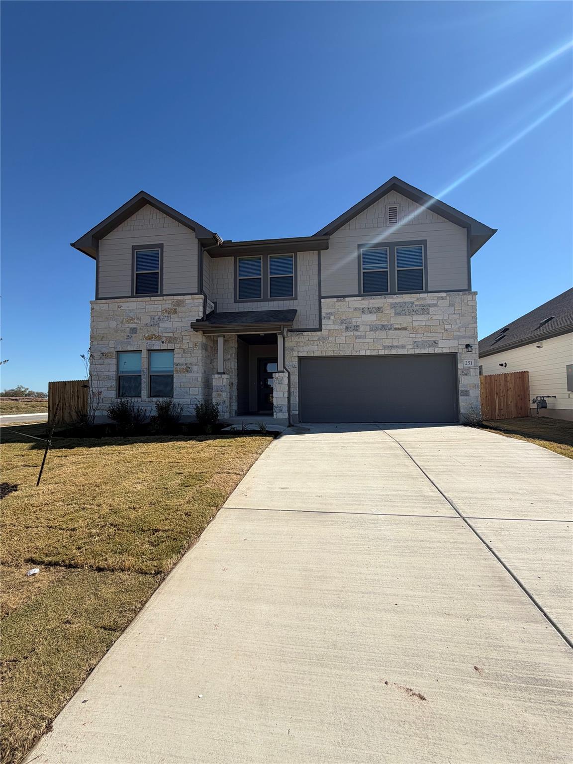 251 Red Tail Hawk Ln, Cedar Creek, TX 78612