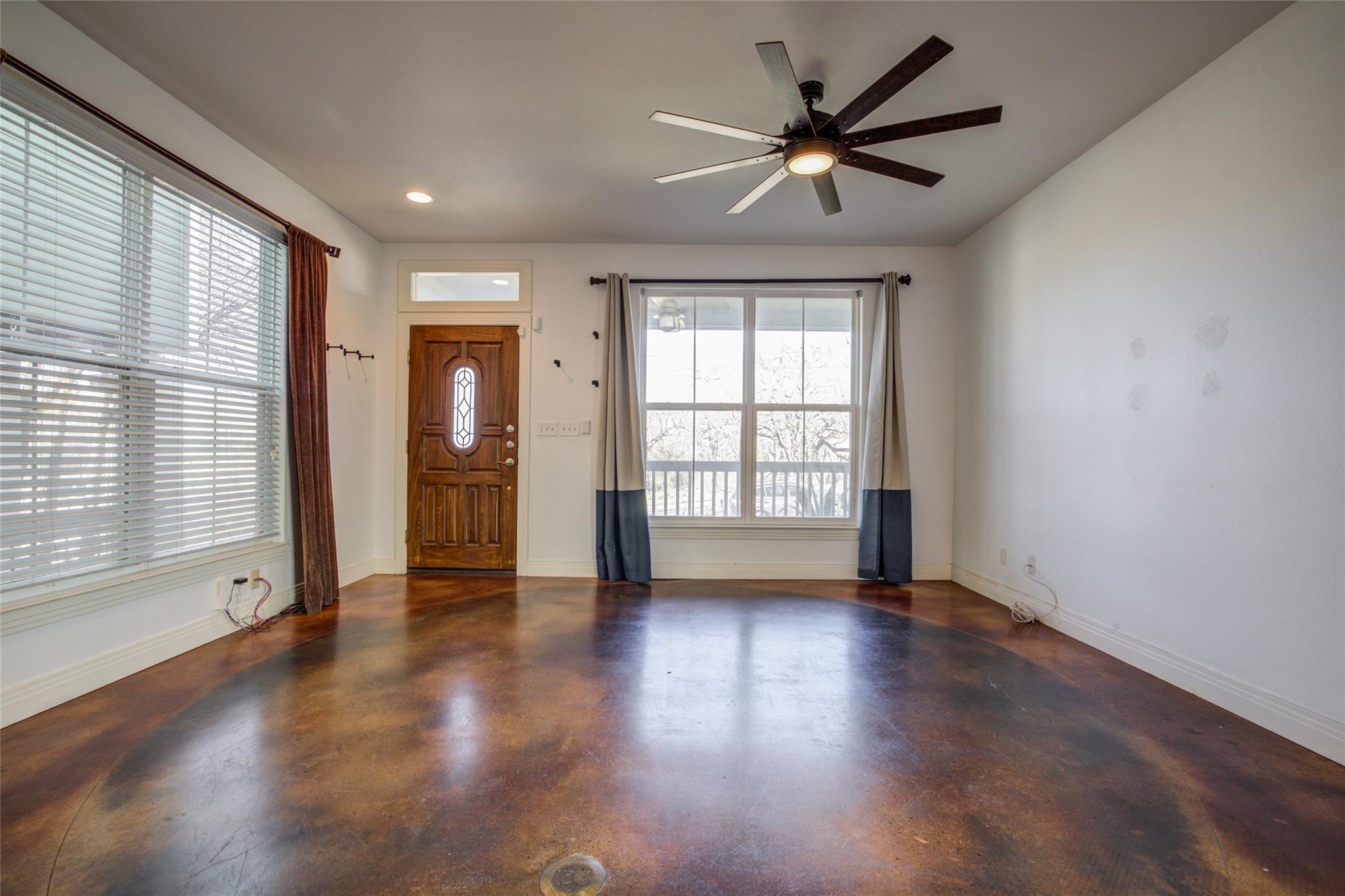 4109 E 12th St # 2, Austin, TX 78721