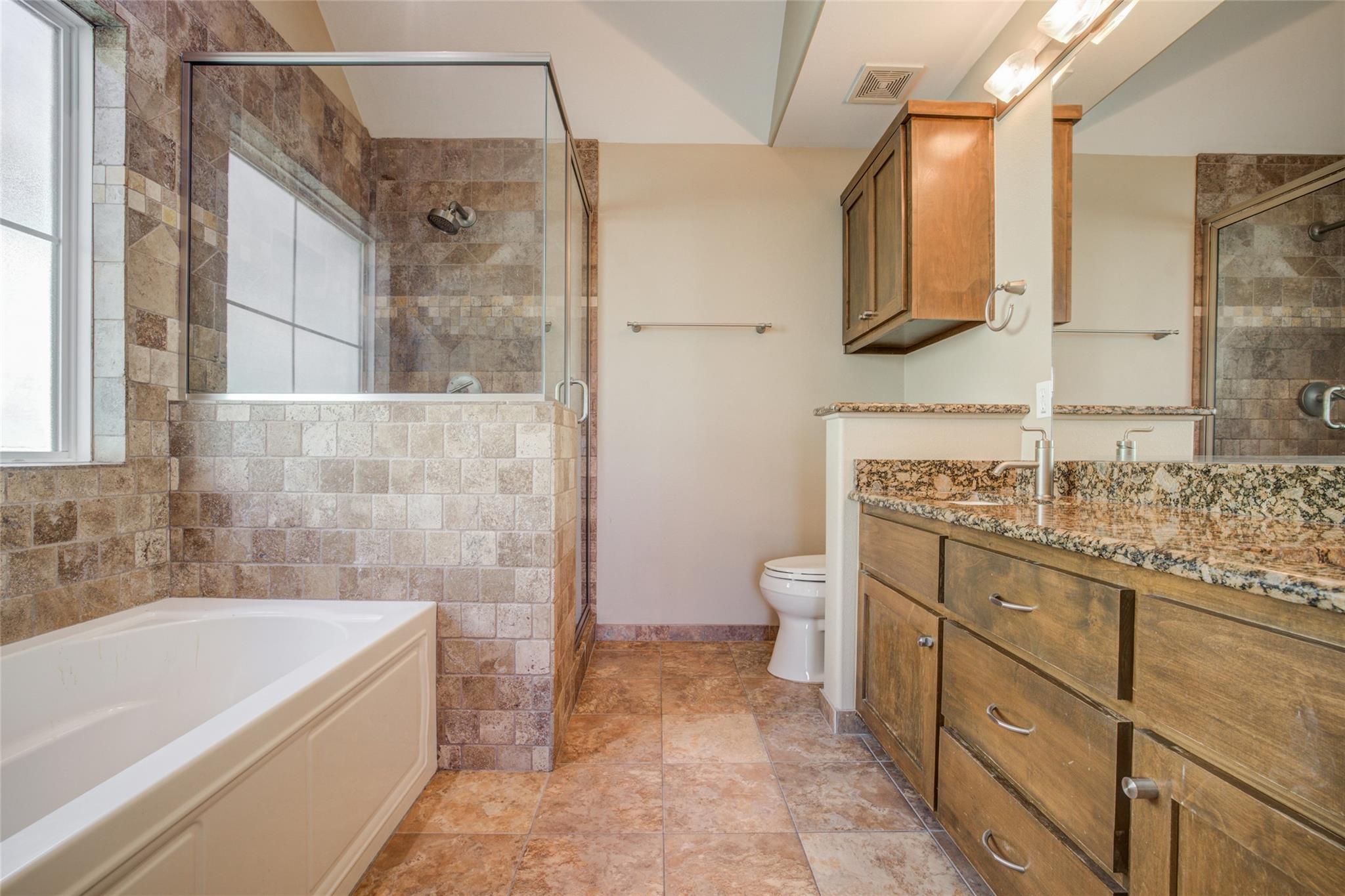 4109 E 12th St # 2, Austin, TX 78721