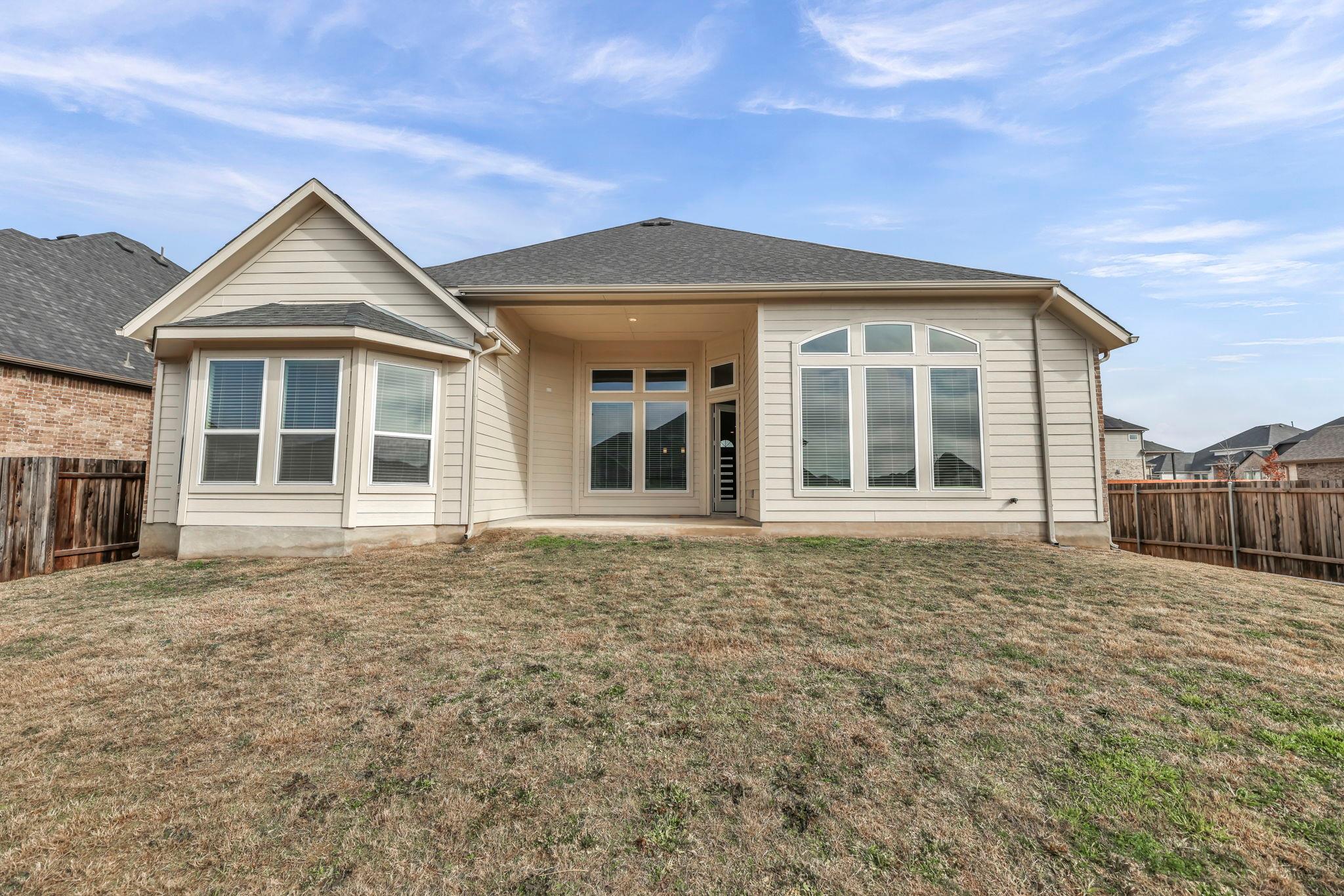 252 Sabino Dr, Buda, TX 78610