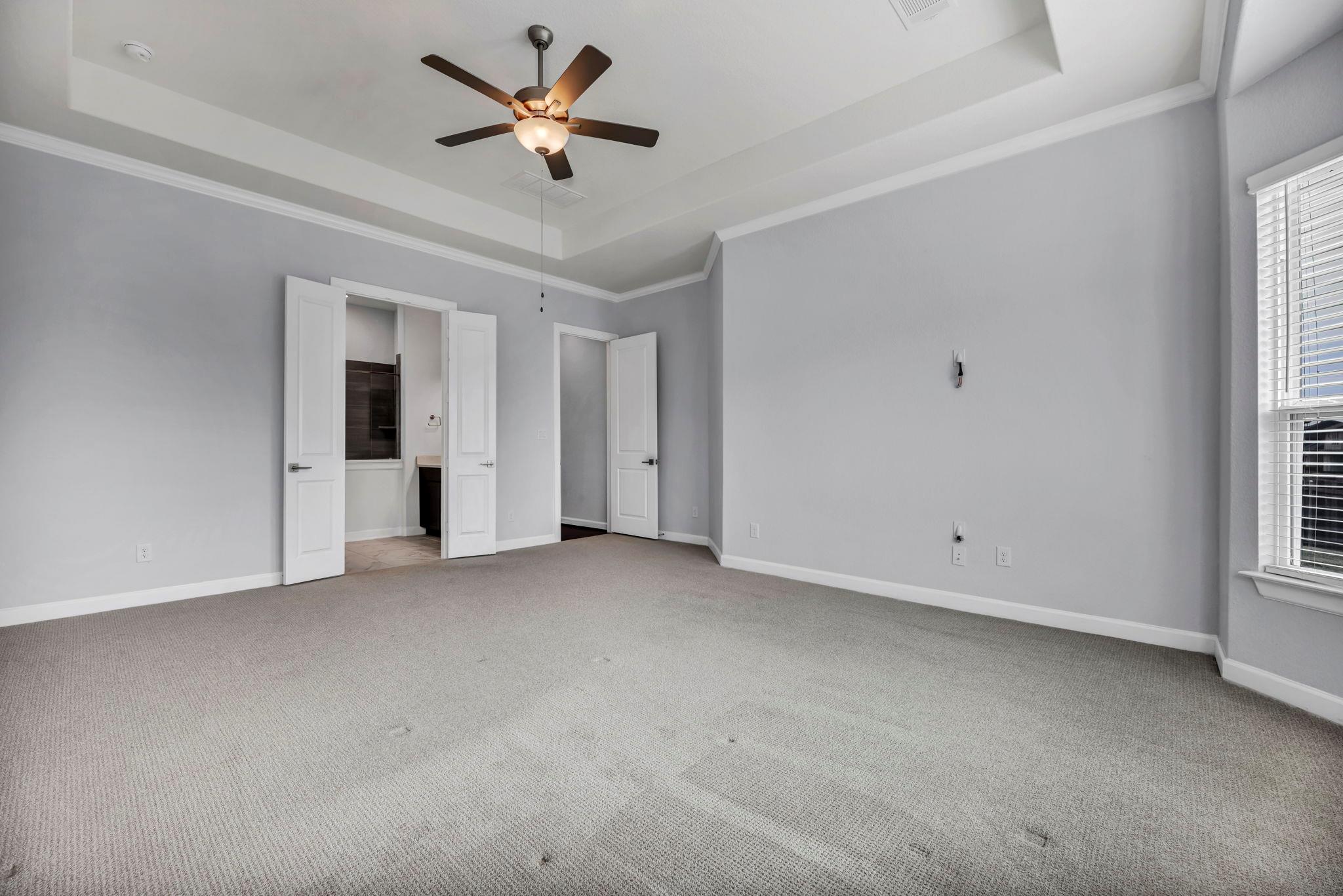 252 Sabino Dr, Buda, TX 78610