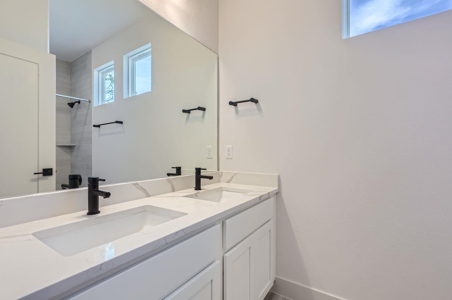 1531 N Red Bud Ln # 31, Round Rock, TX 78665