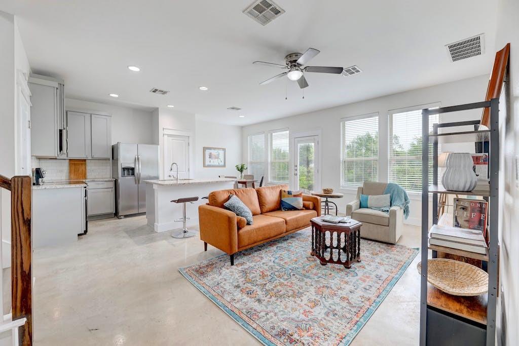 13501 Metric Blvd # 3, Austin, TX 78727