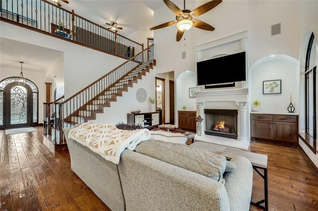 17005 Northlake Hills Dr, Jonestown, TX 78645