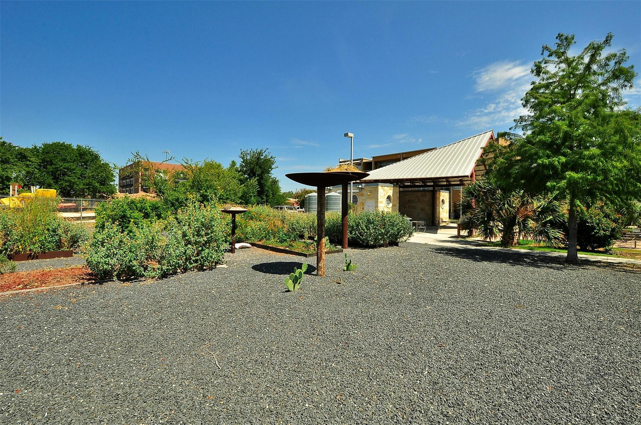 2401 E 6th St # 5068, Austin, TX 78702