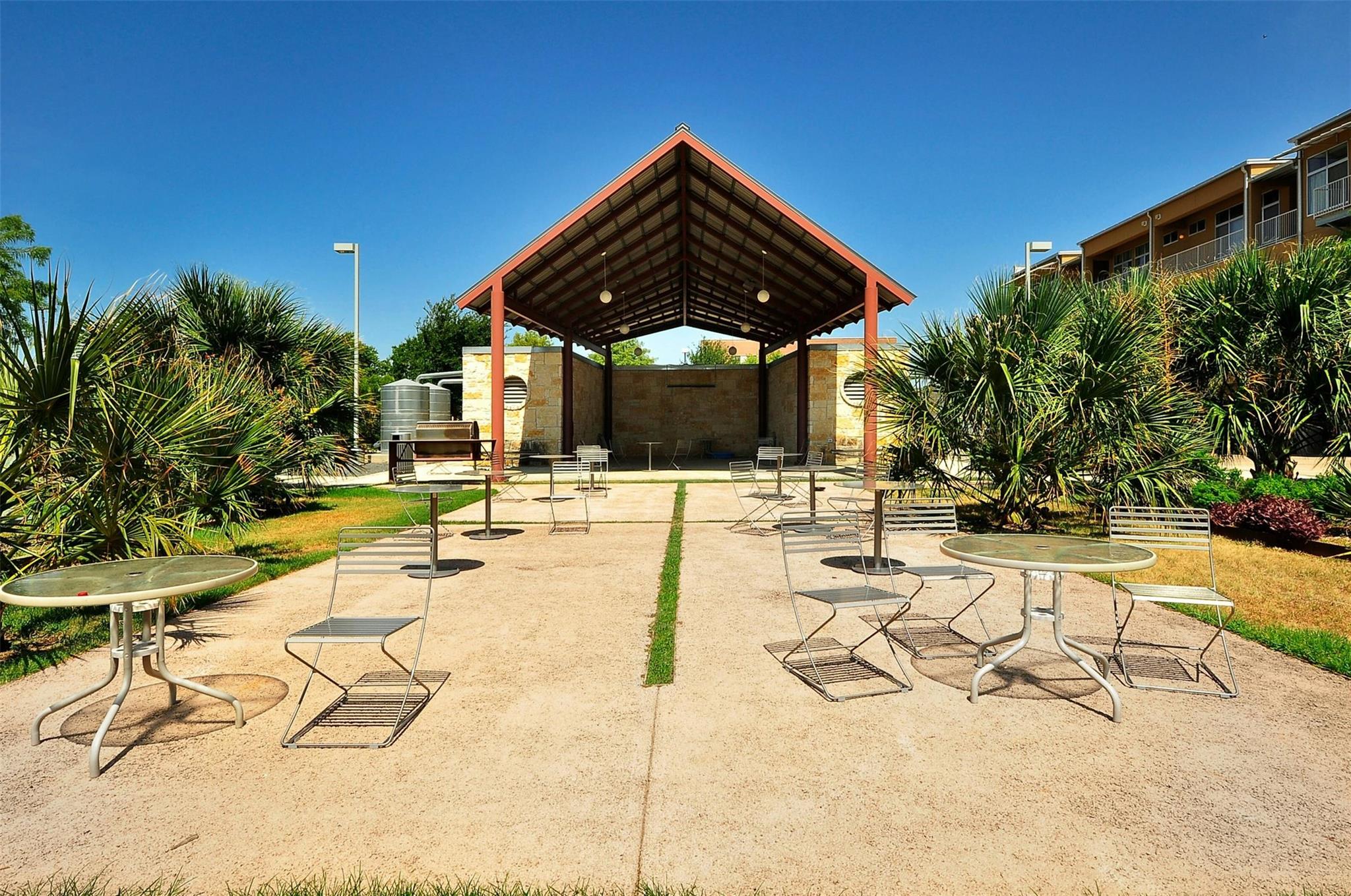 2401 E 6th St # 5068, Austin, TX 78702