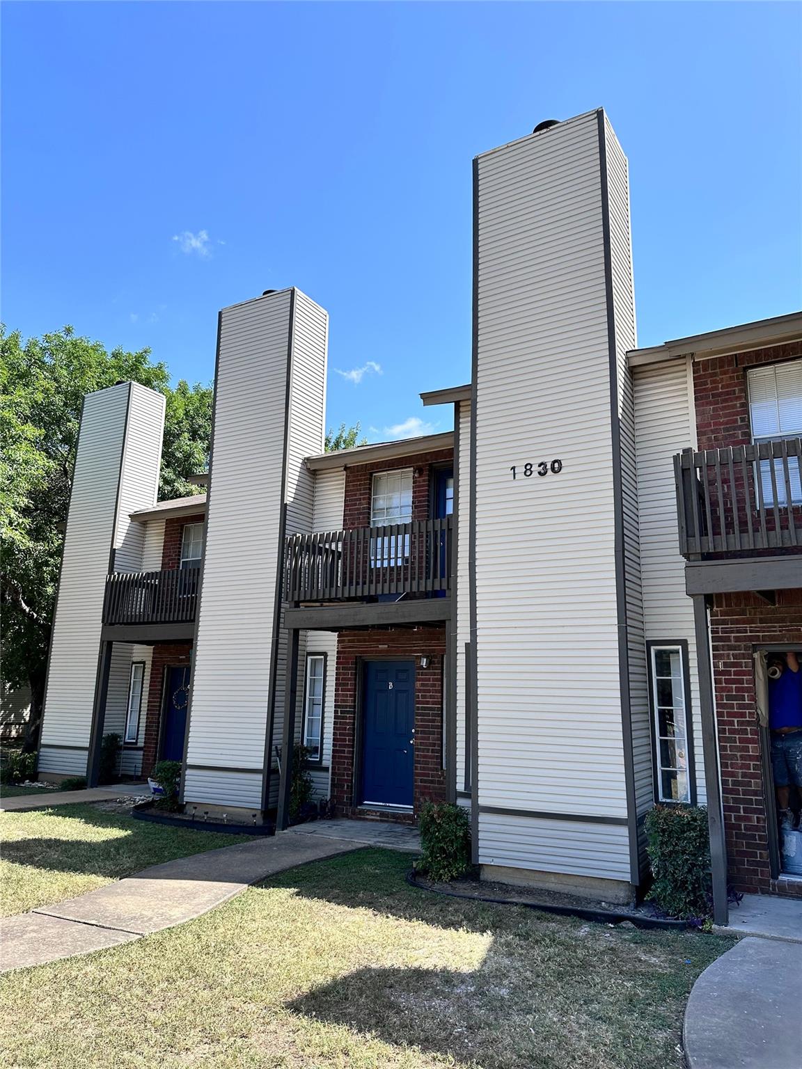 1830 River Crossing Cir # C, Austin, TX 78741