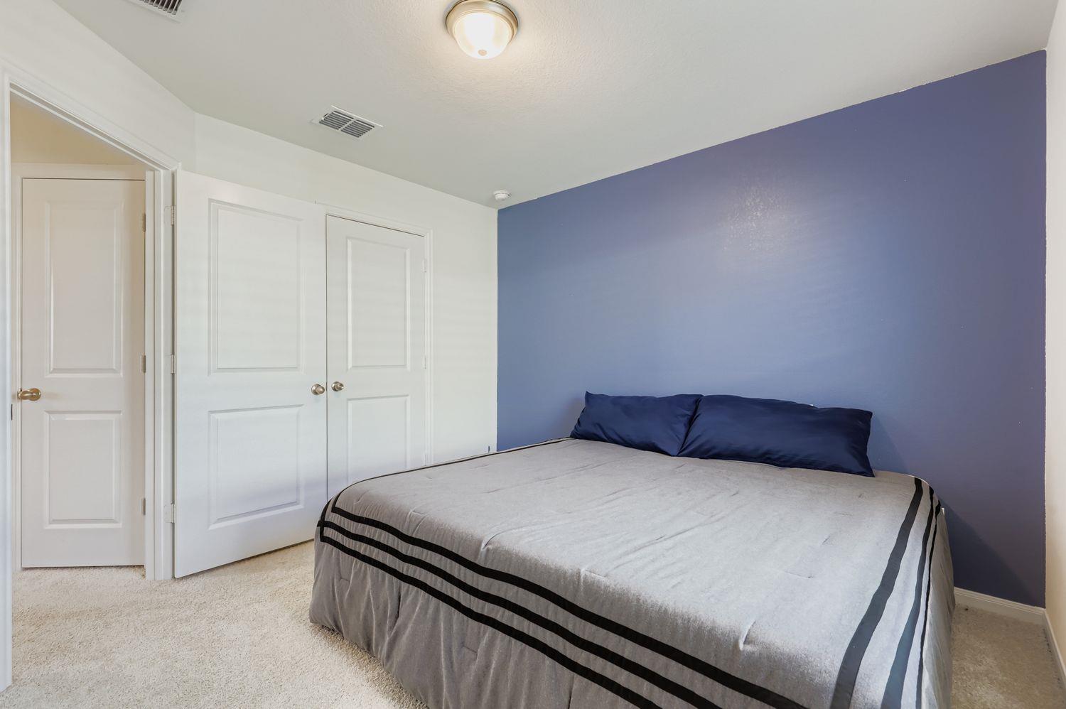 157 Lt Rusty Dr, Jarrell, TX 76537