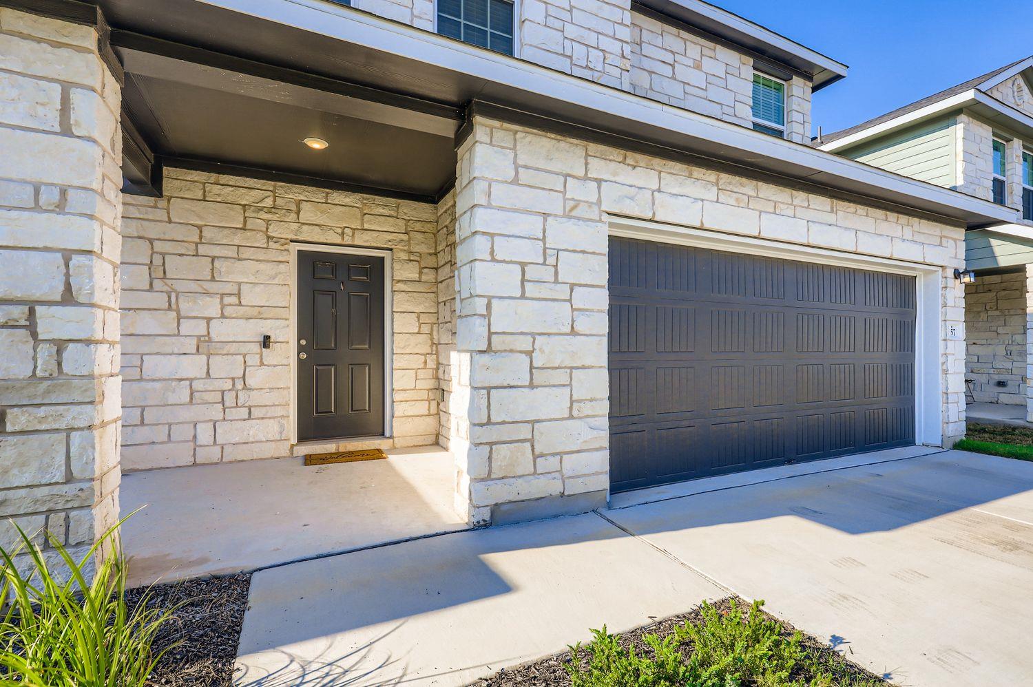 157 Lt Rusty Dr, Jarrell, TX 76537