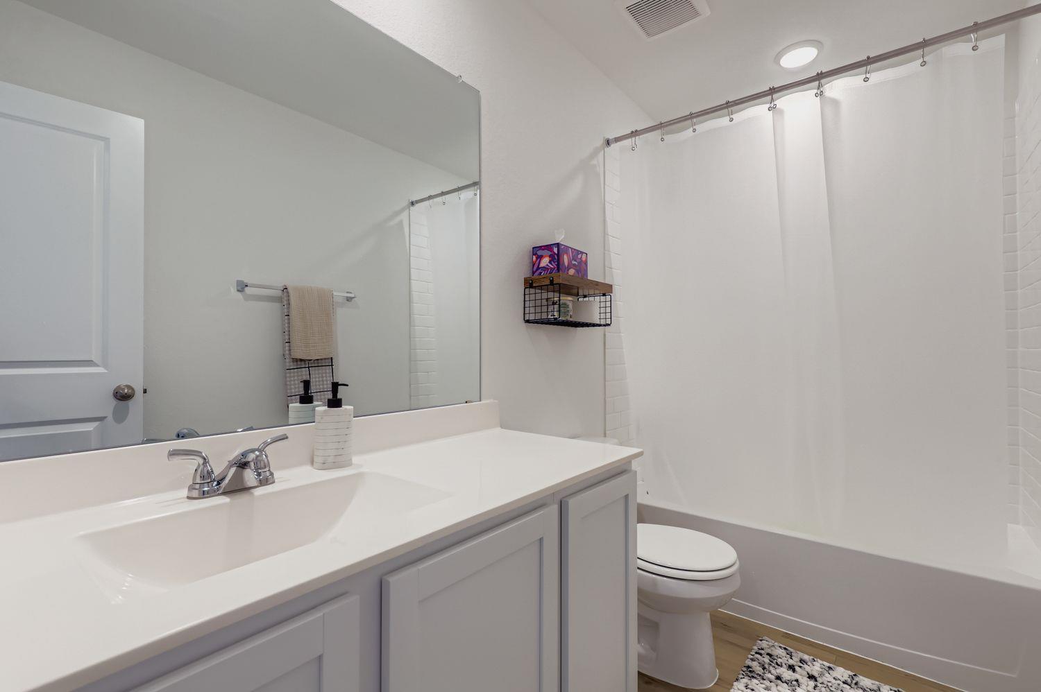 157 Lt Rusty Dr, Jarrell, TX 76537