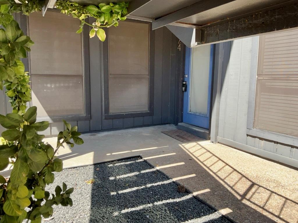 909 Reinli St # 124, Austin, TX 78751